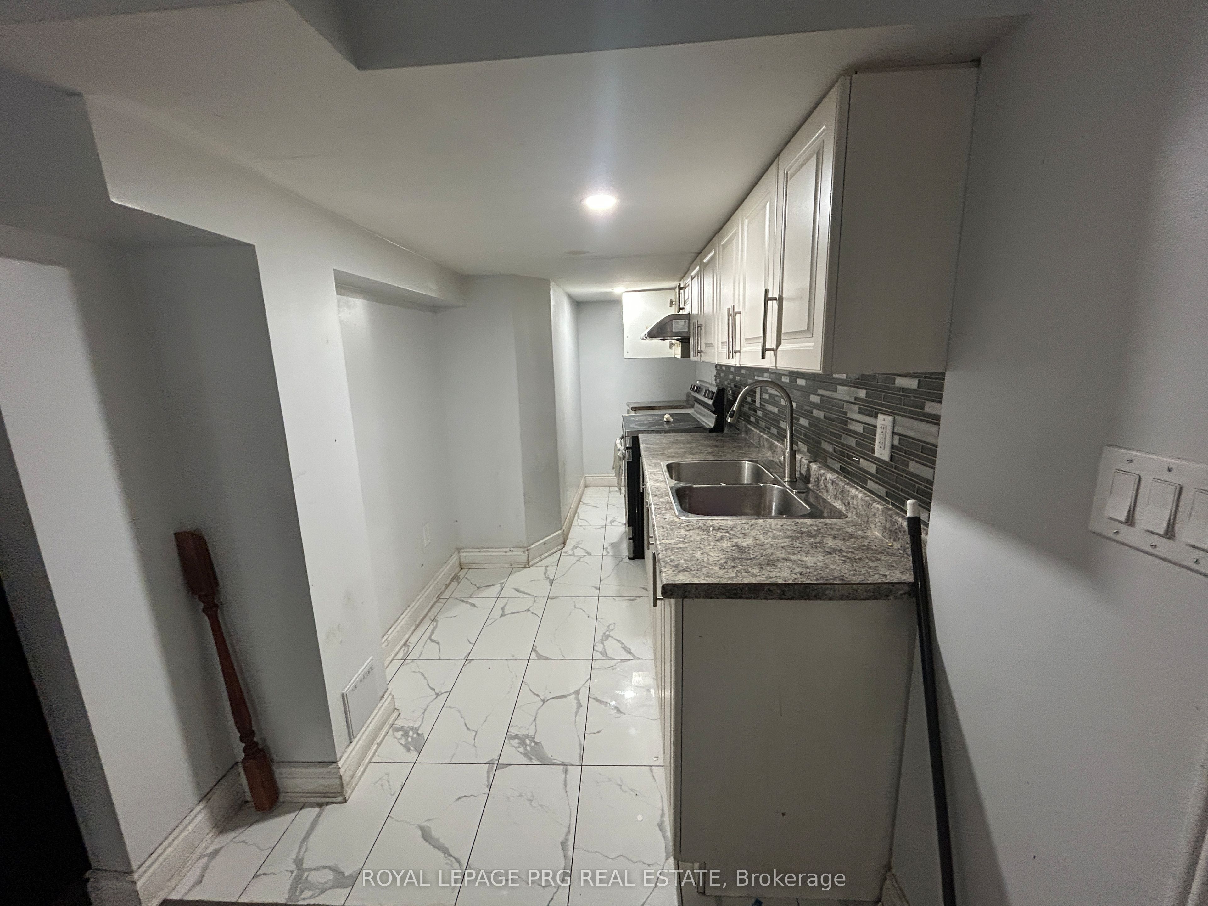 Unit A - 11 Villagewood Street, Brampton 4