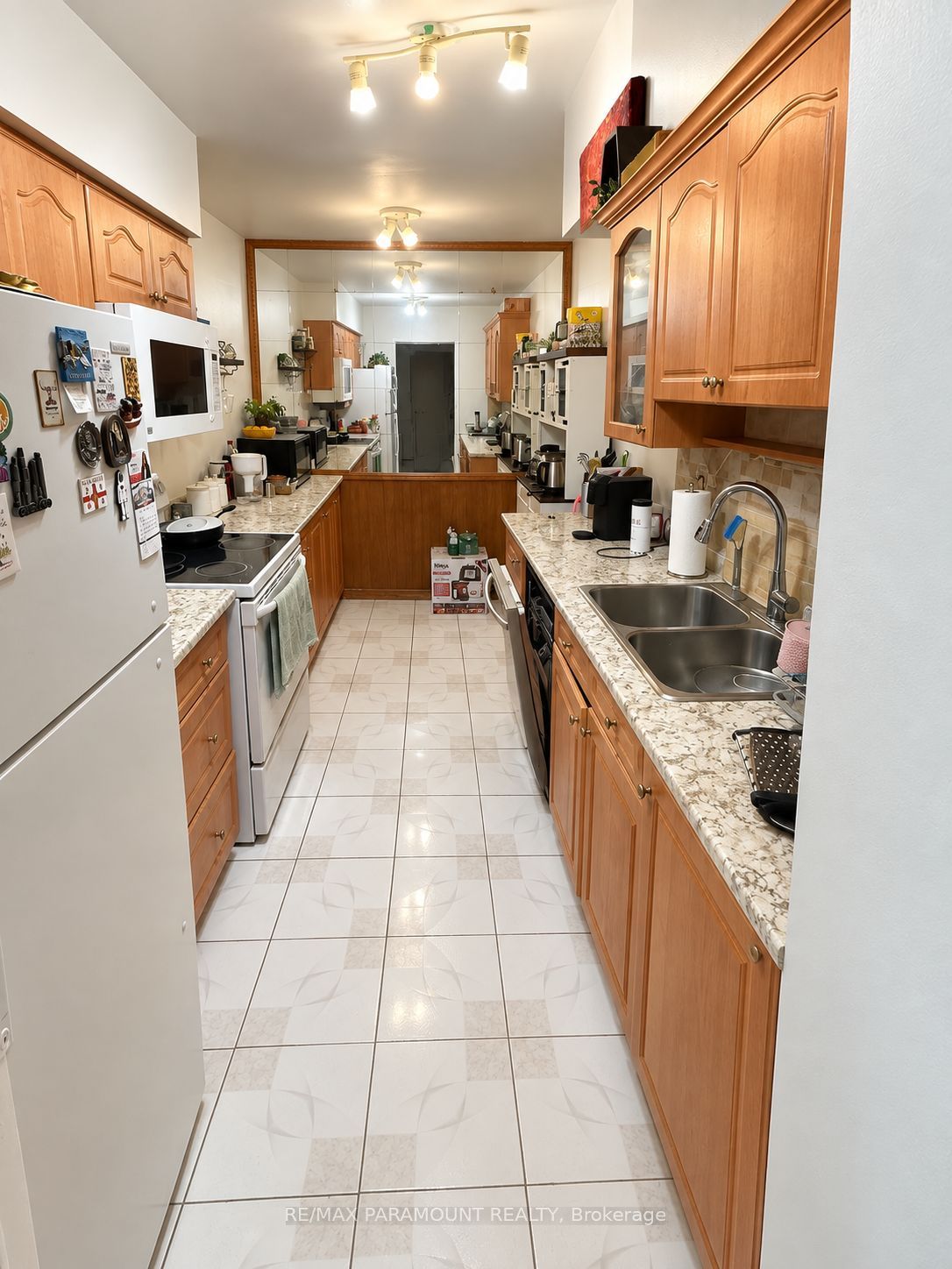 Unit 1813 - 390 Dixon Road, Etobicoke 3