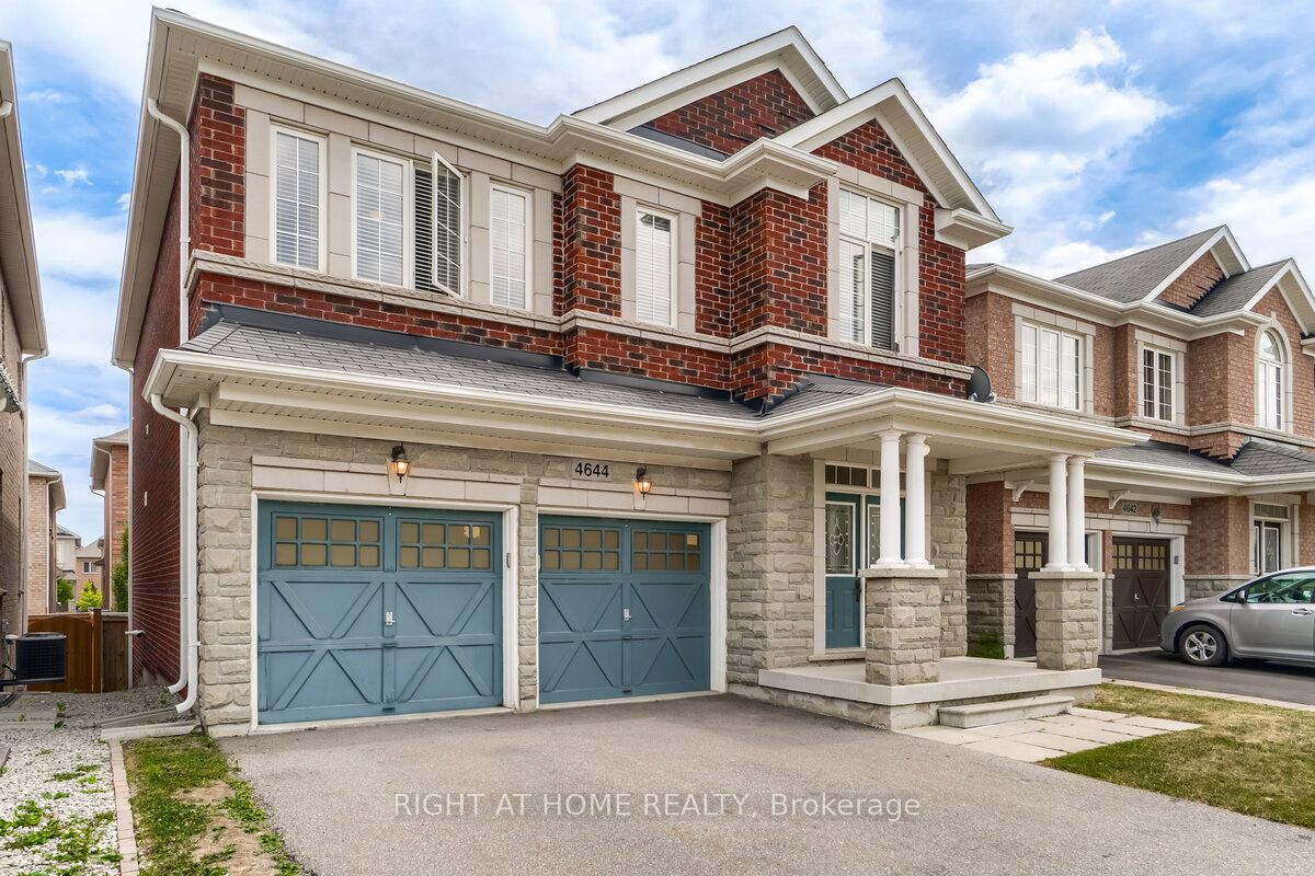4644 Doug Wright Drive, Burlington 2