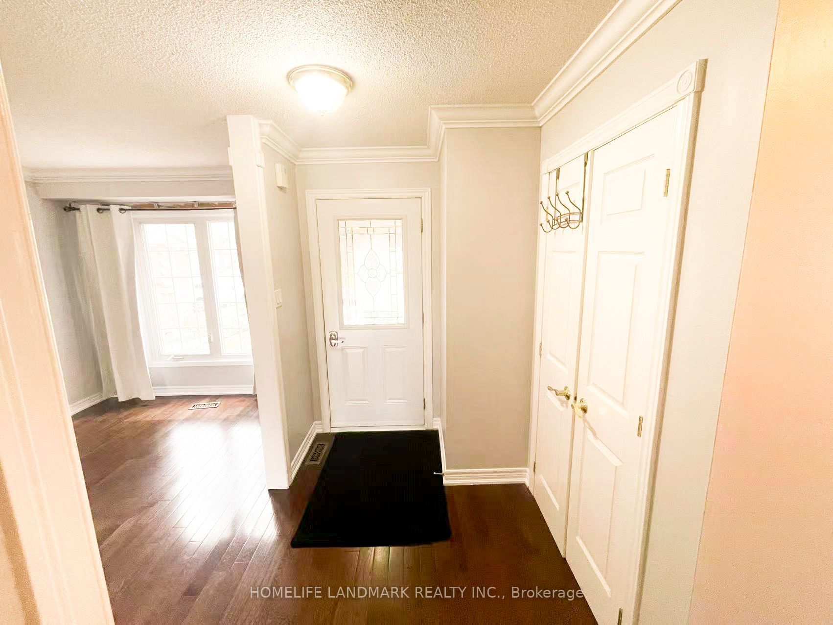 6337 Martel Court, Mississauga 2