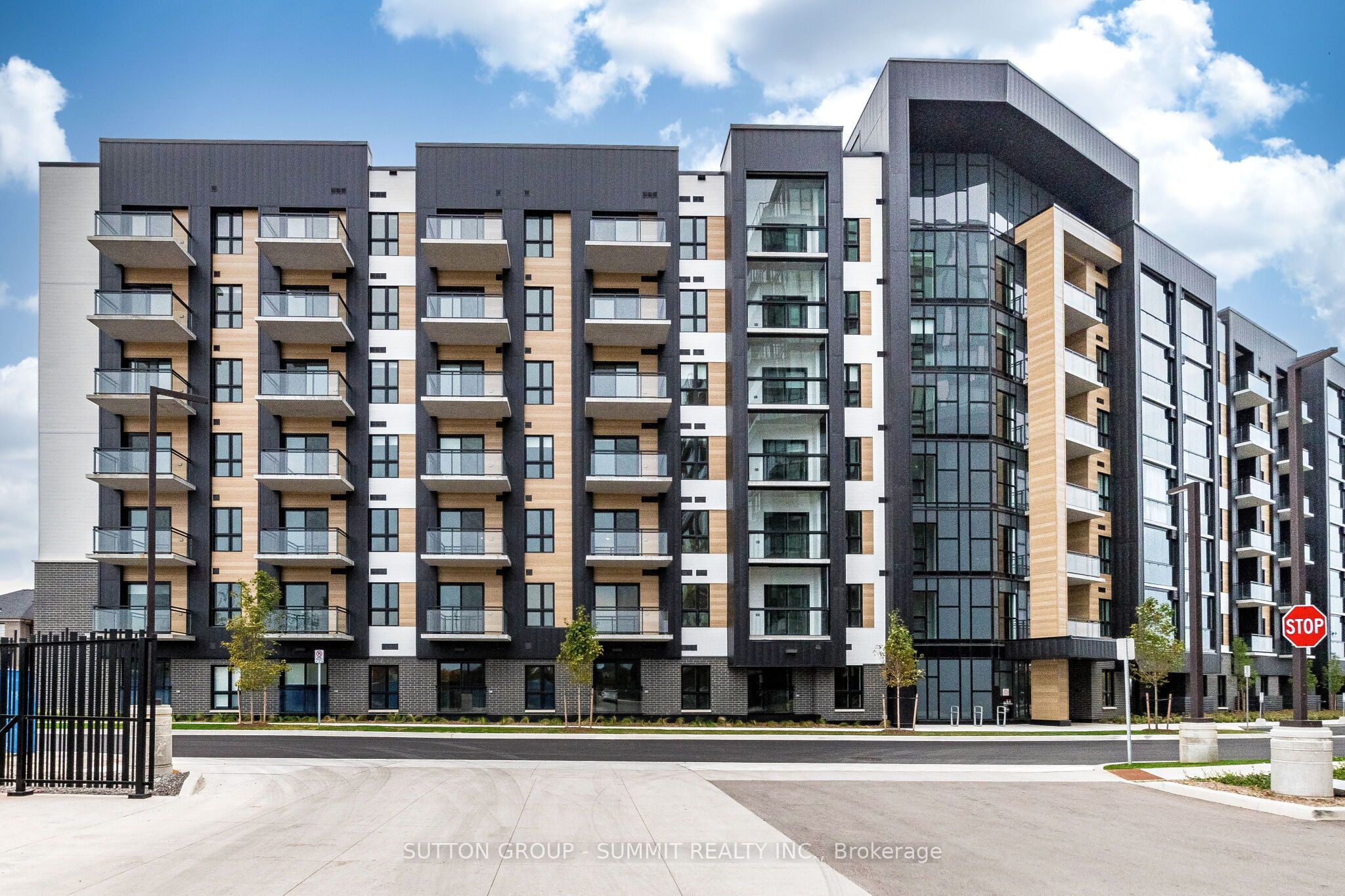 Unit 421 - 3008 William Cutmore Boulevard, Oakville 3