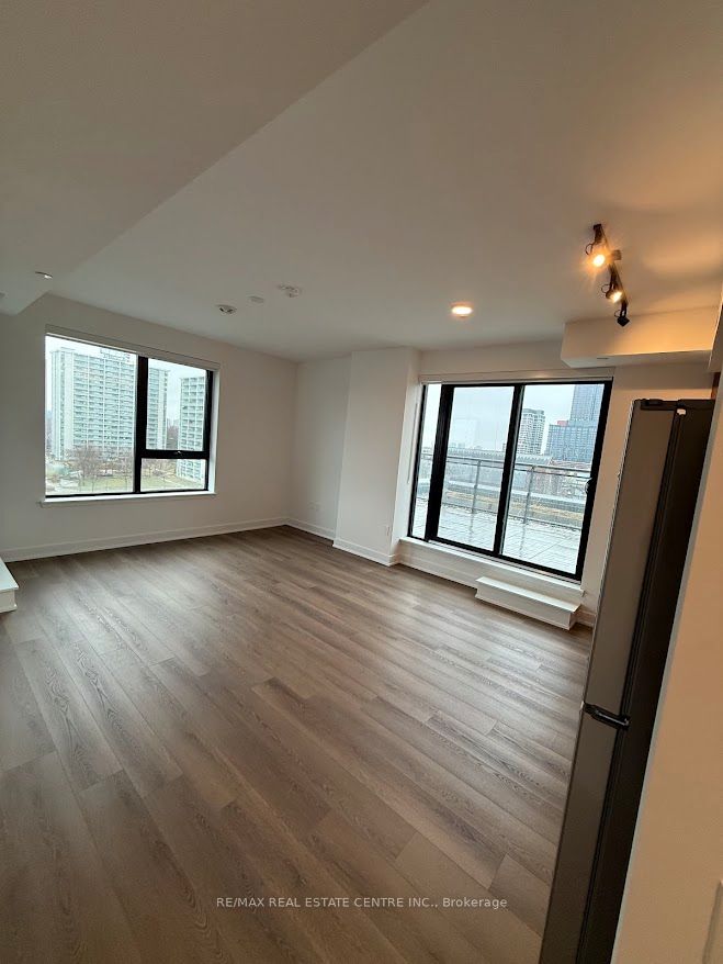 Unit 707 - 758 Dovercourt Road, Toronto 5