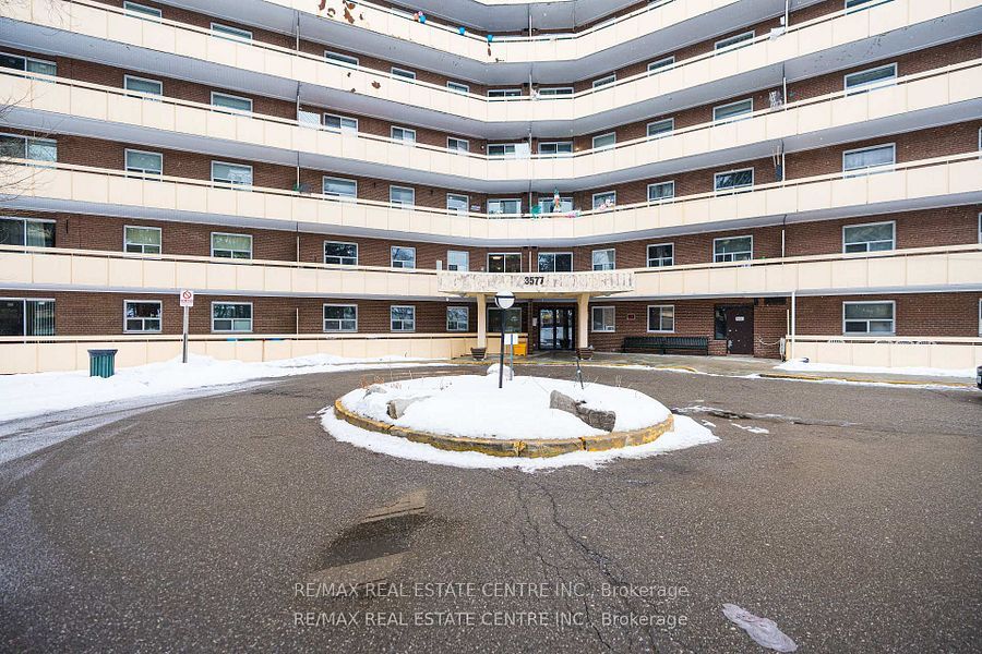 Unit 207 - 3577 Derry Road, Mississauga 2