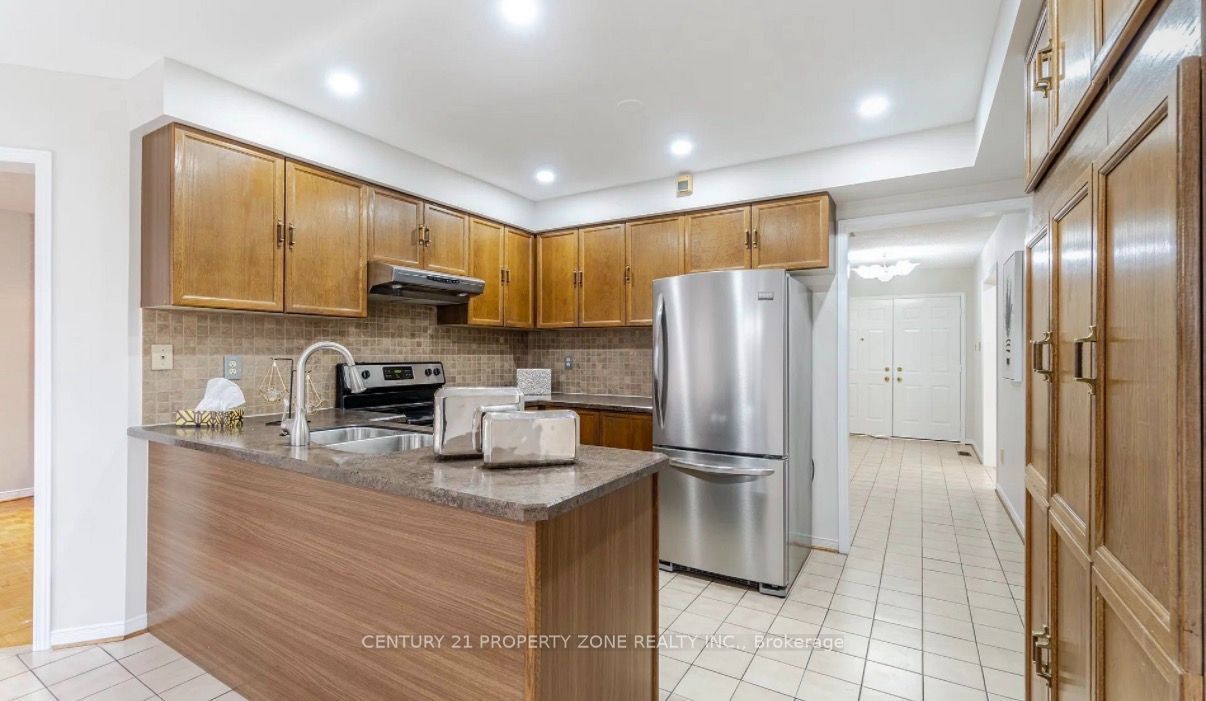 20 Corkett Drive, Brampton 5