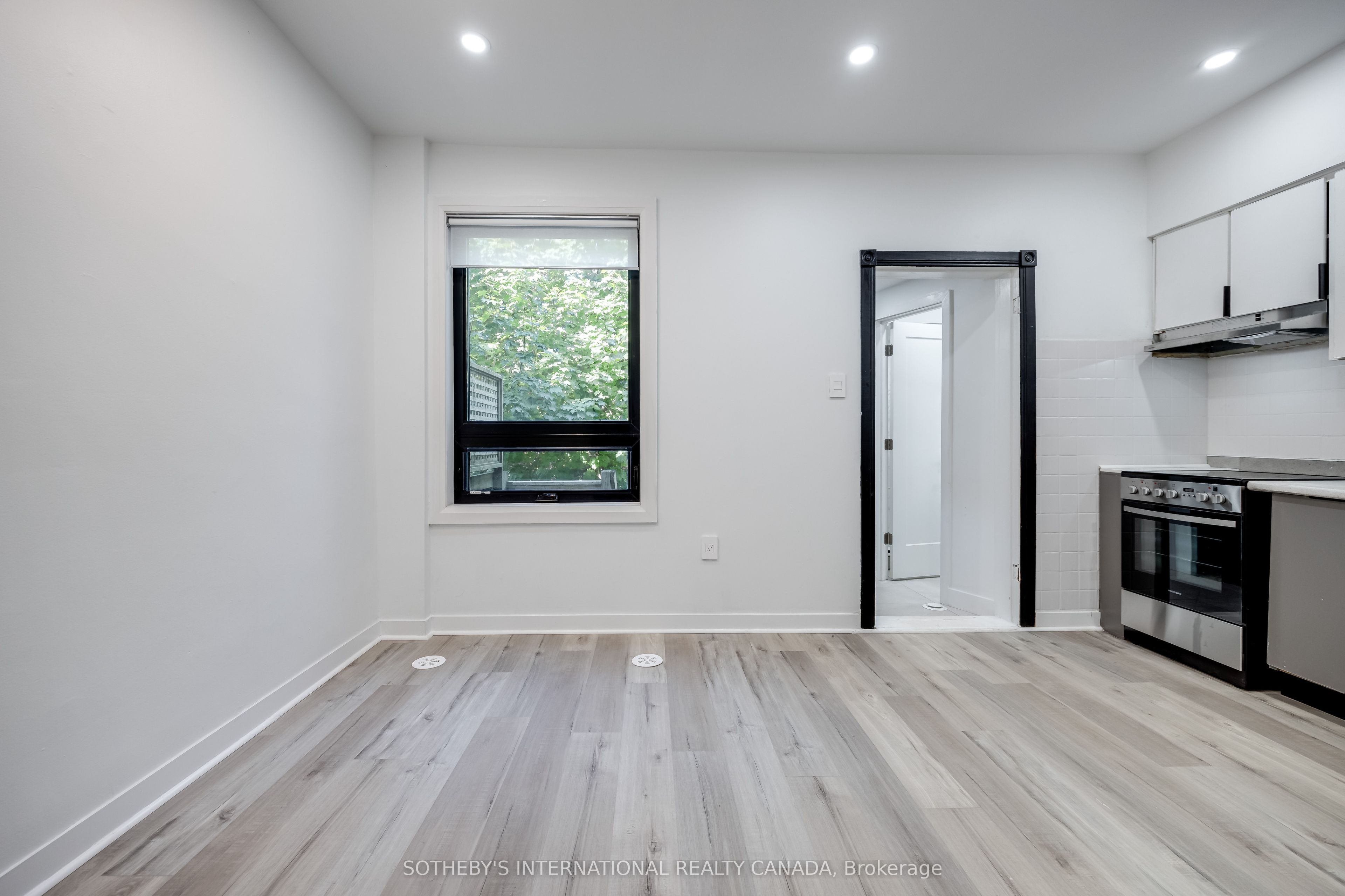 Unit Main - 120 Glenlake Avenue, Toronto 4