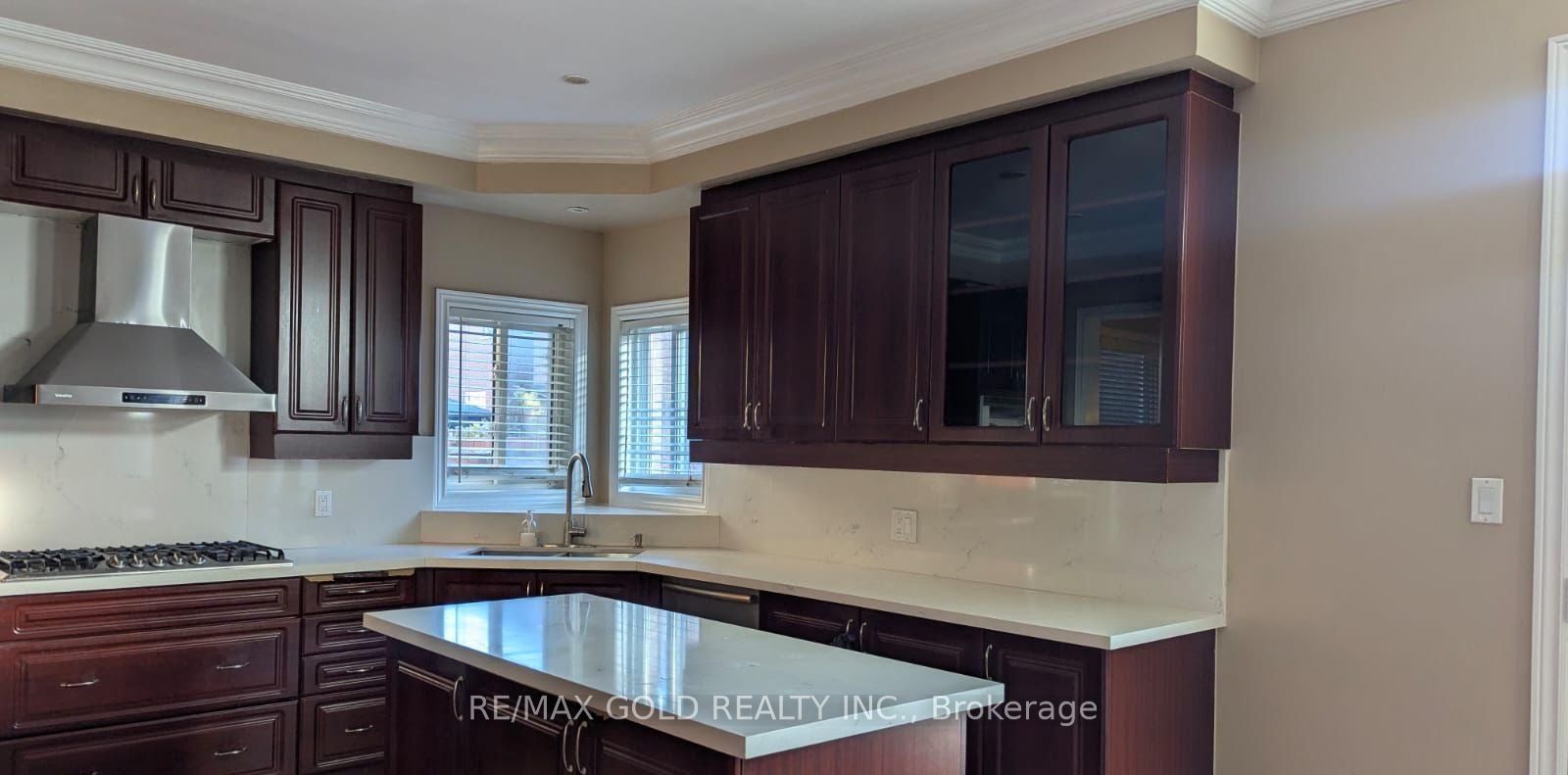 3 Borneo Crescent, Brampton 4
