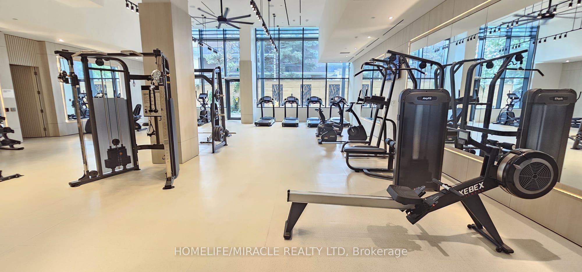 Unit 615 - 28 Ann Street, Mississauga 5