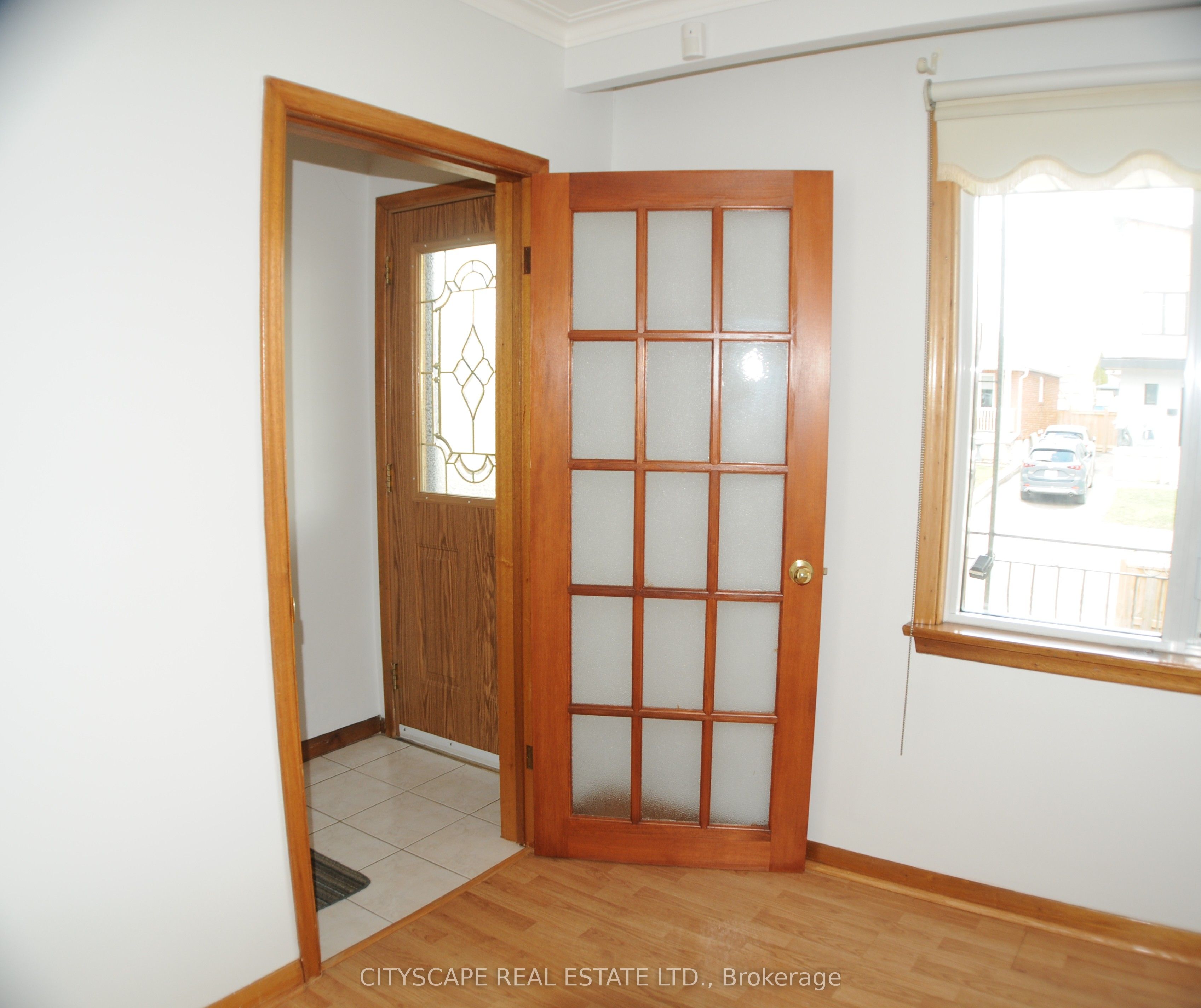Unit Upper floor - 49 Algoma Street, Etobicoke 5