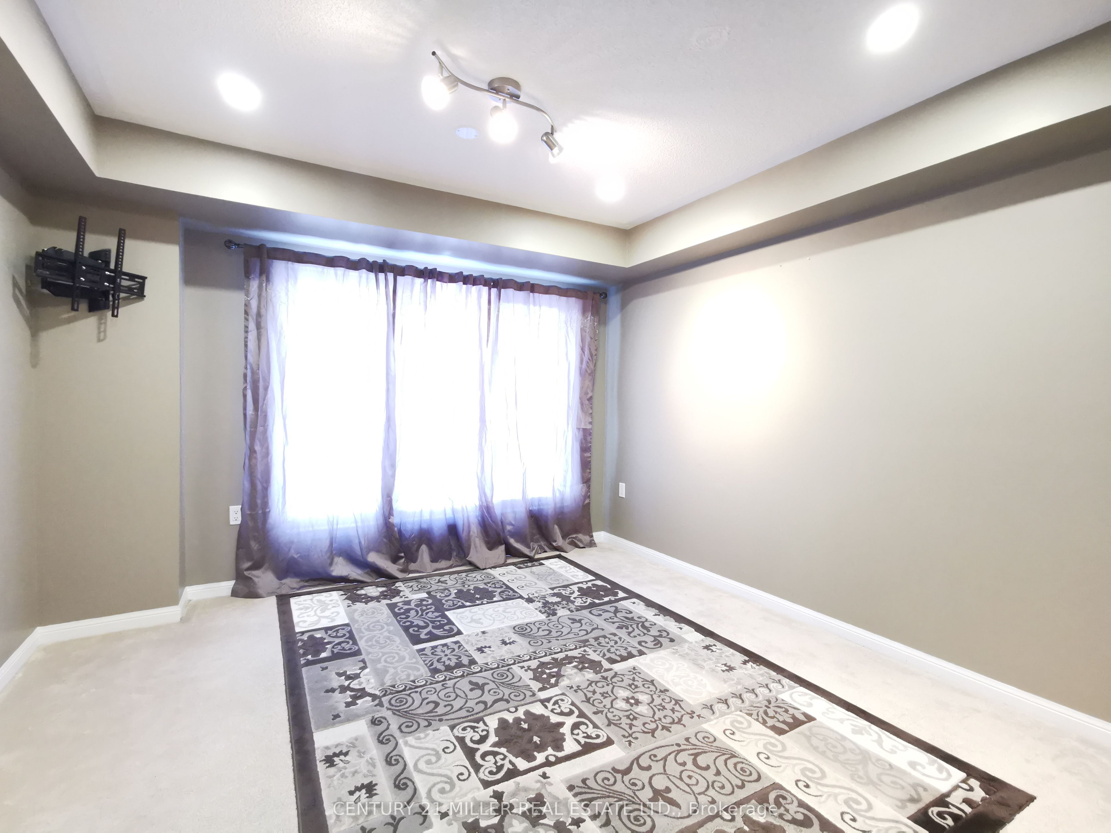 670 Holly Avenue, Milton 3