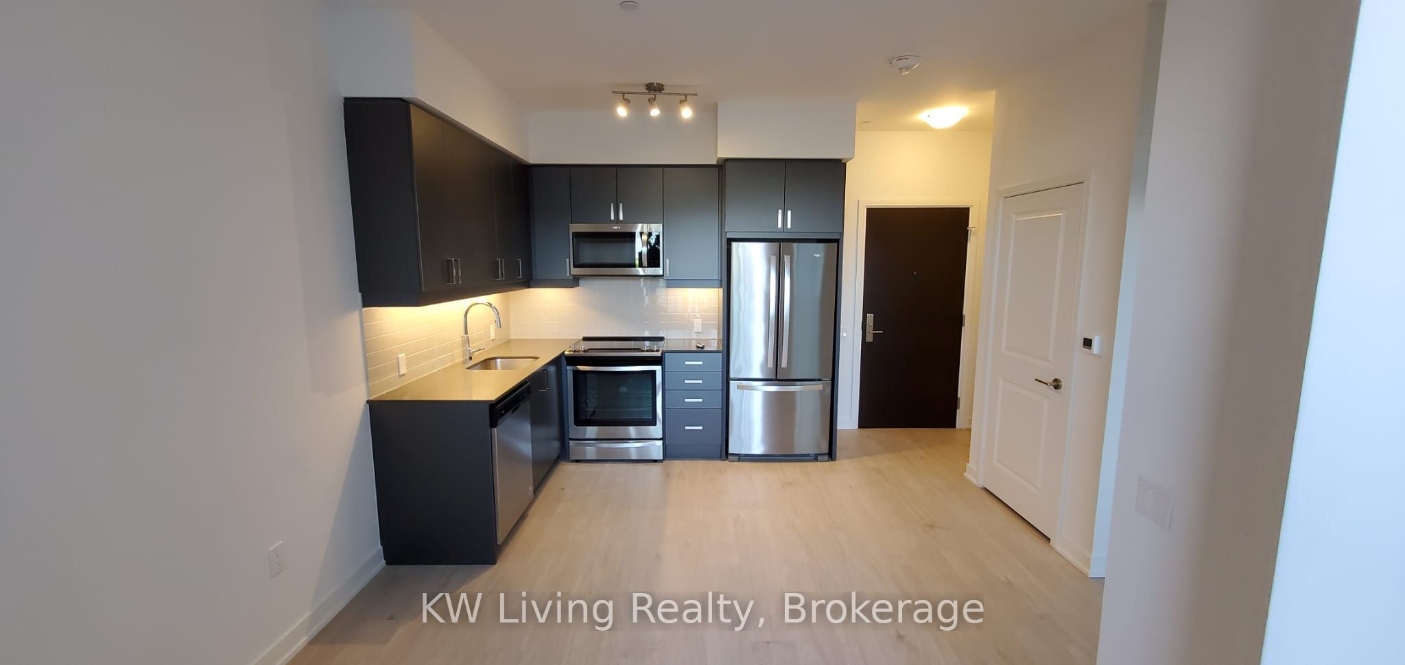 Unit 215 - 8 Nahani Way, Mississauga 5
