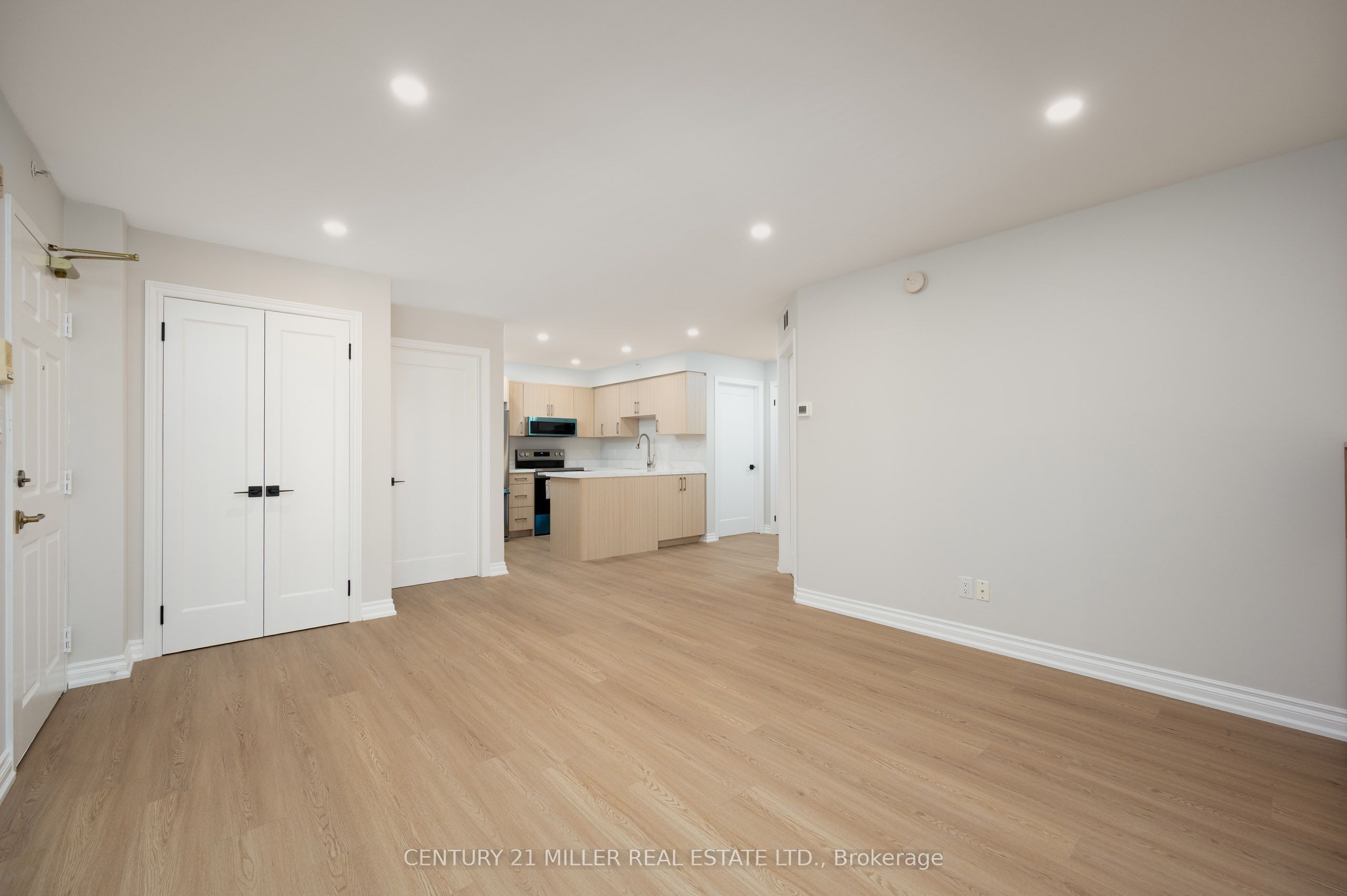 Unit 206 - 1451 Walkers Line, Burlington 4