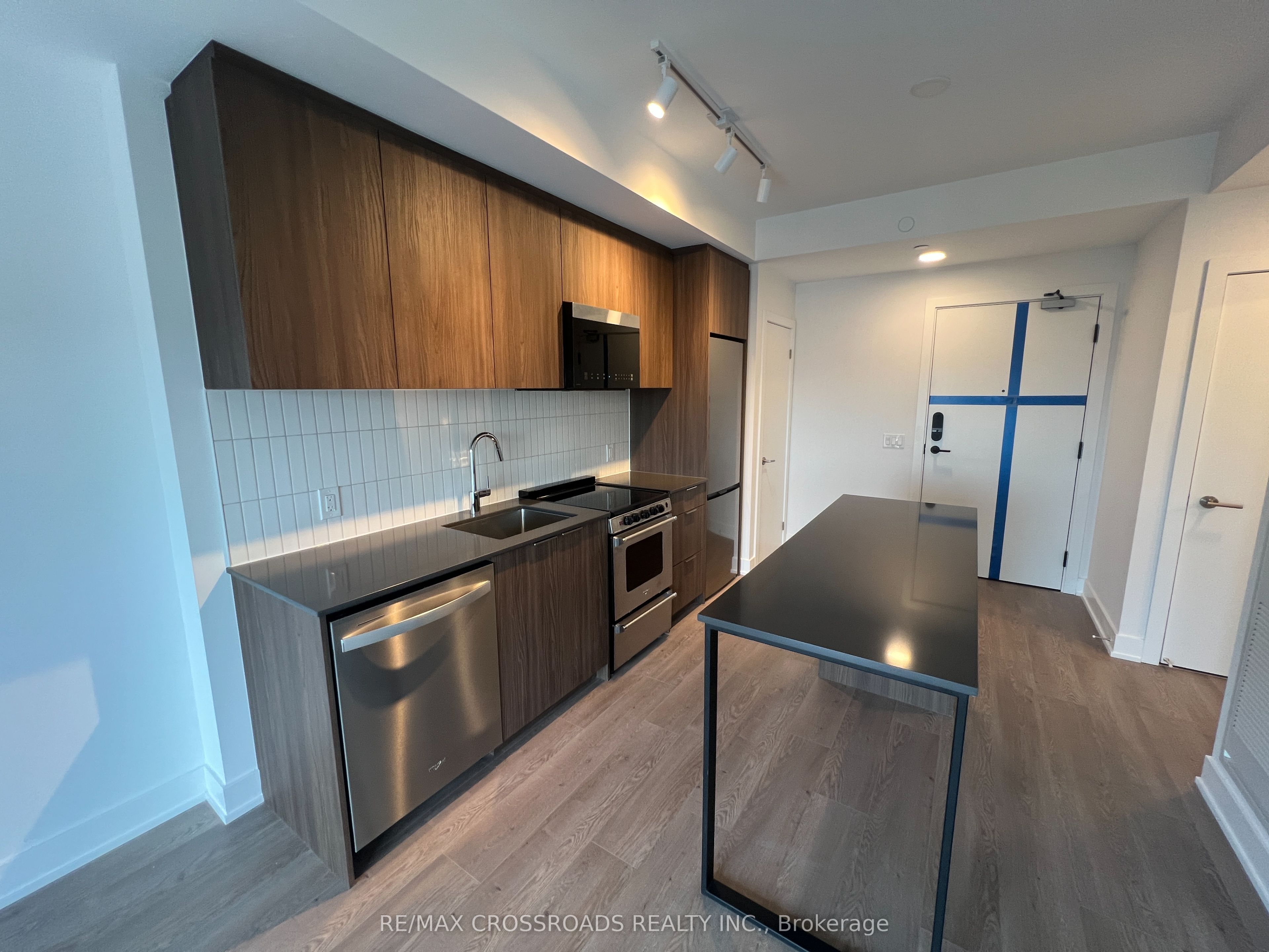 Unit 602 - 3008 William Cutmore Boulevard, Oakville 2