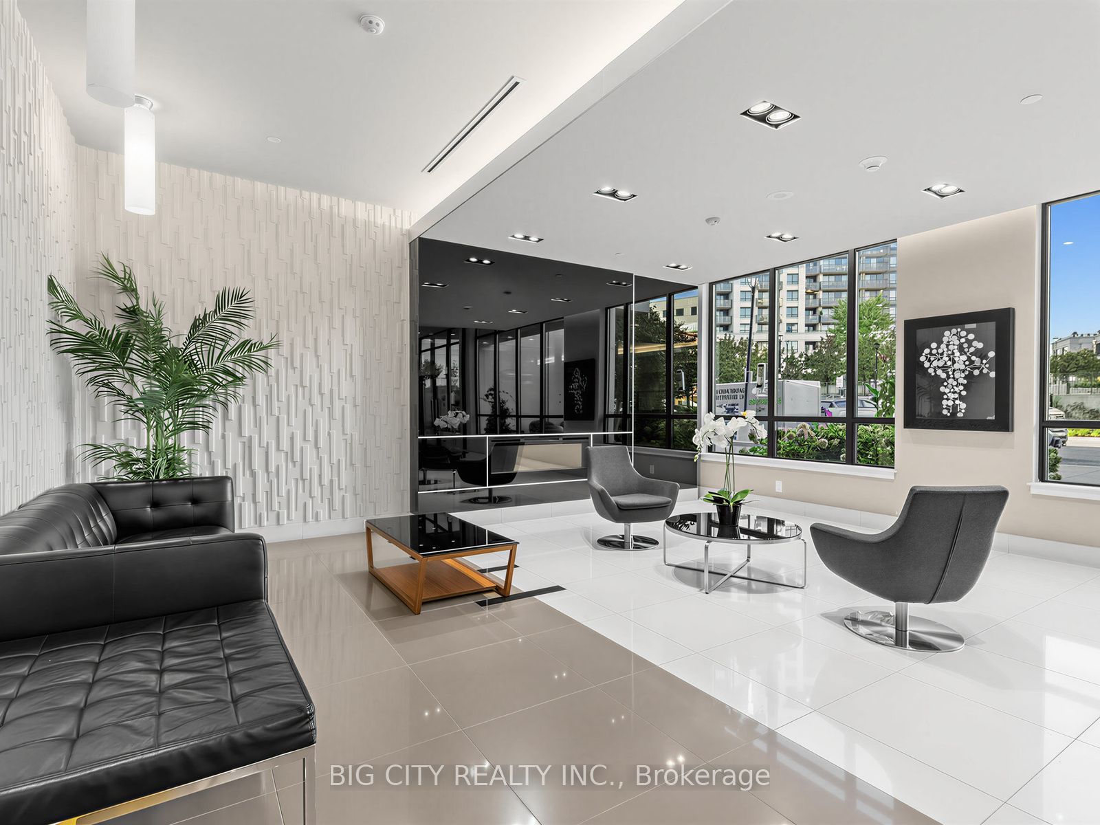 Unit 509 - 1 De Boers Drive, North York 2