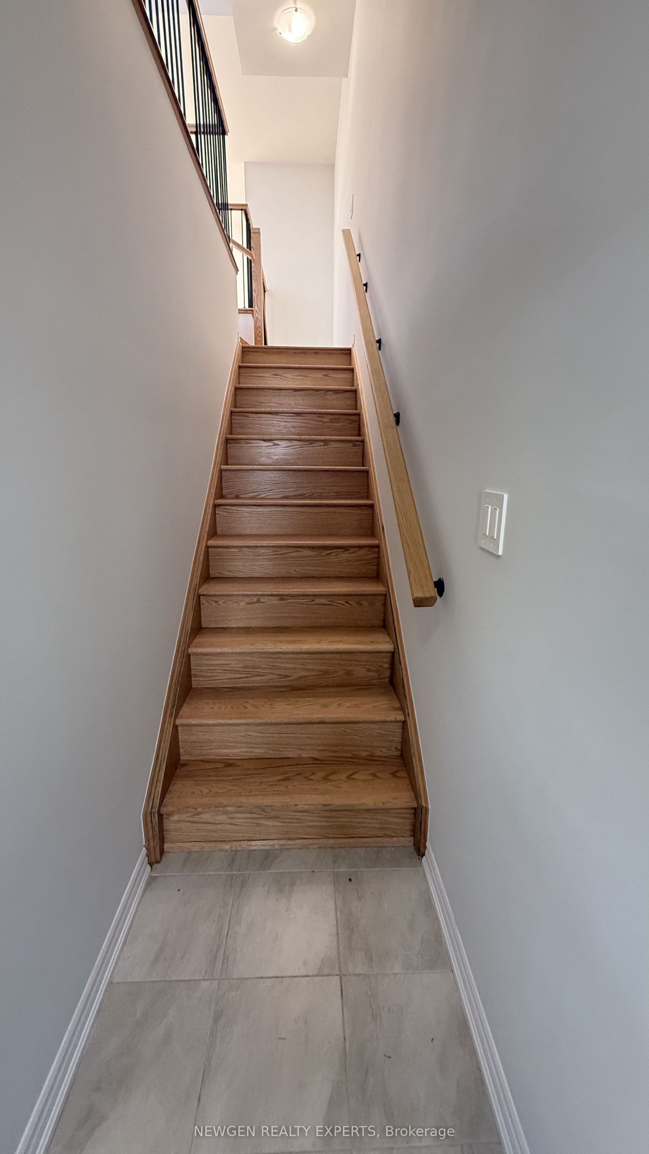 5882 Saigon Street, Mississauga 5