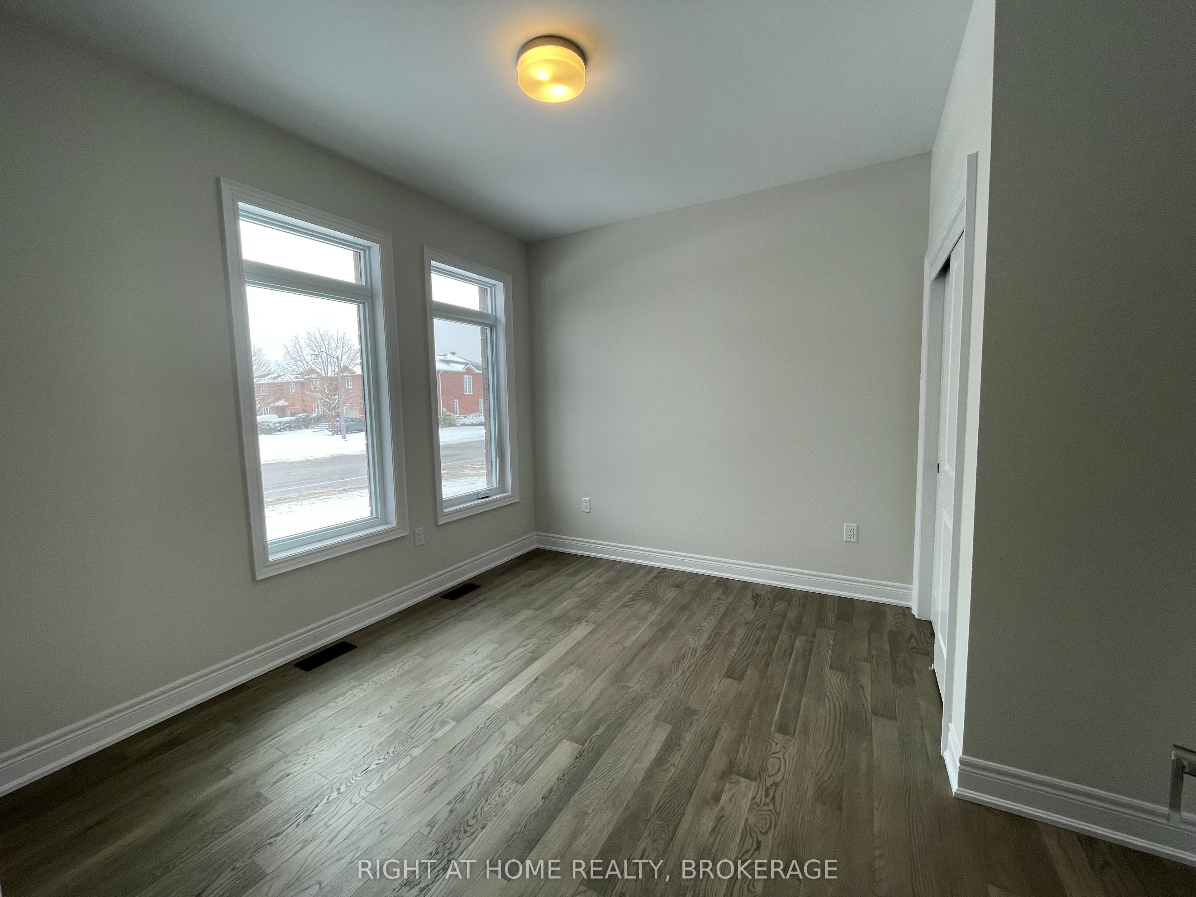 2737 WESTOAK TRAILS Boulevard, Oakville 2