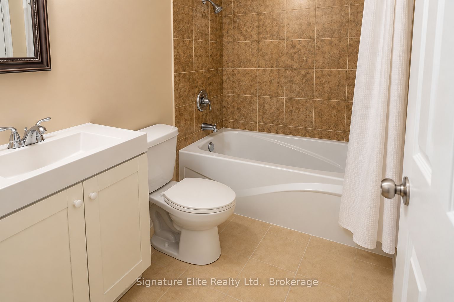Unit Bsmt - 257 Keele Street, Toronto 5
