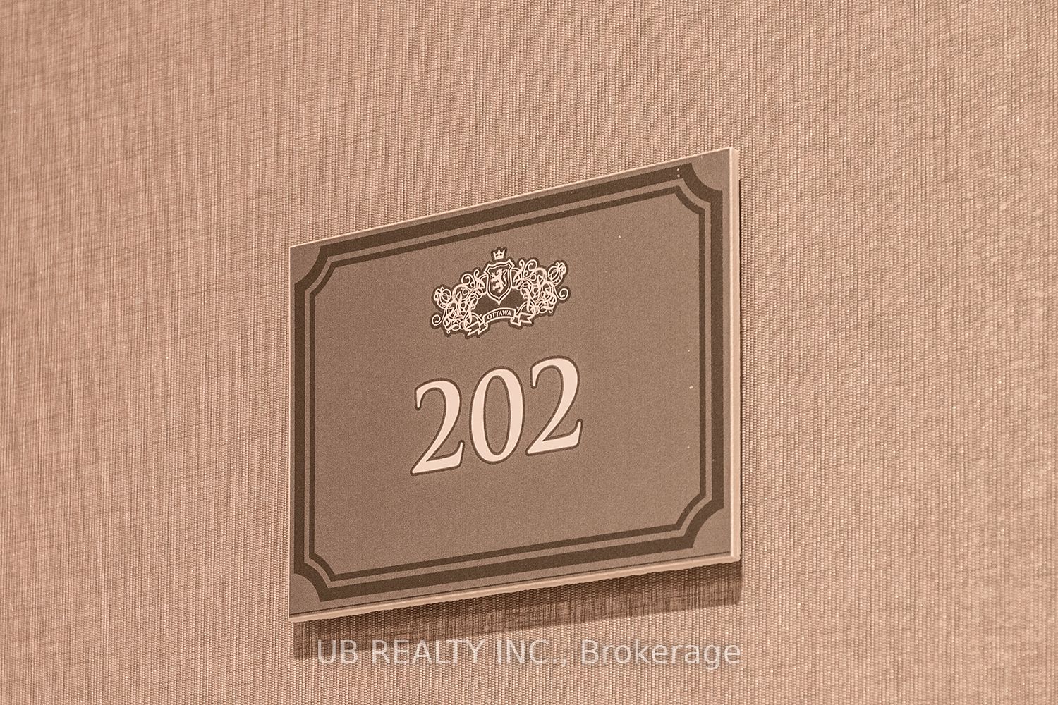 Unit 202 - 1451 WELLINGTON Street W, Ottawa 2