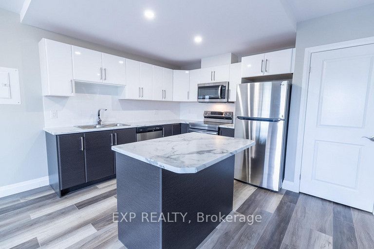 Unit 3 - 3815 Portage Road, Niagara Falls 3