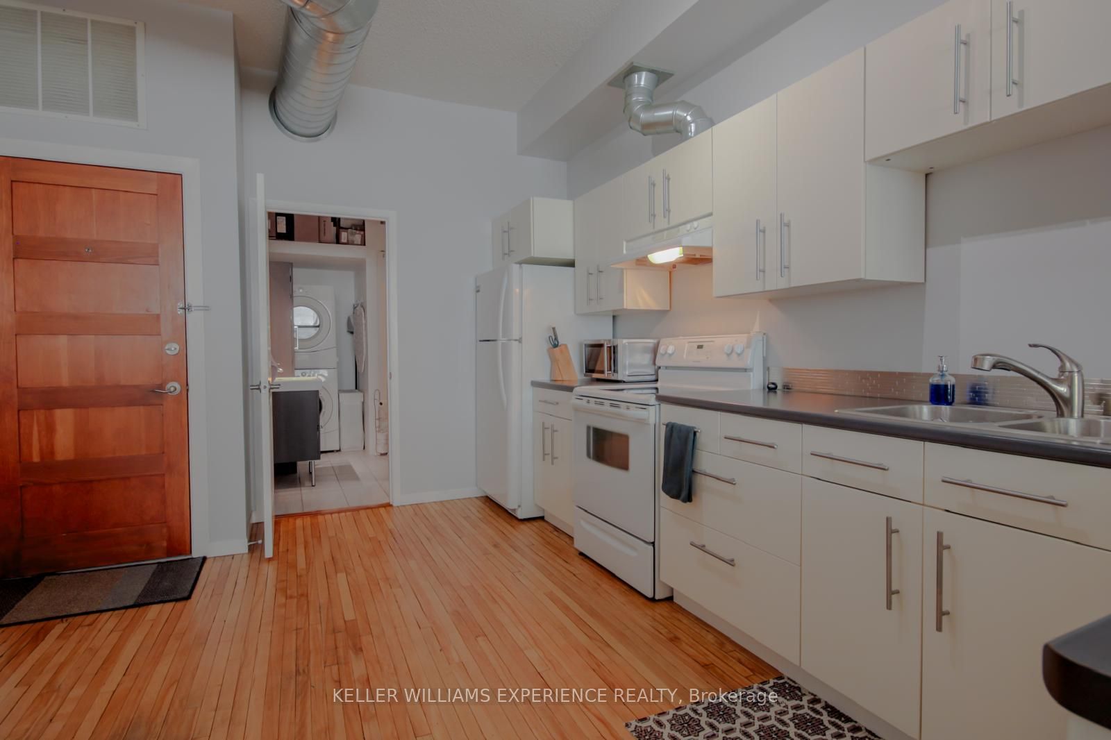 Unit 2nd Floor - 17 John Street N, Hamilton 4