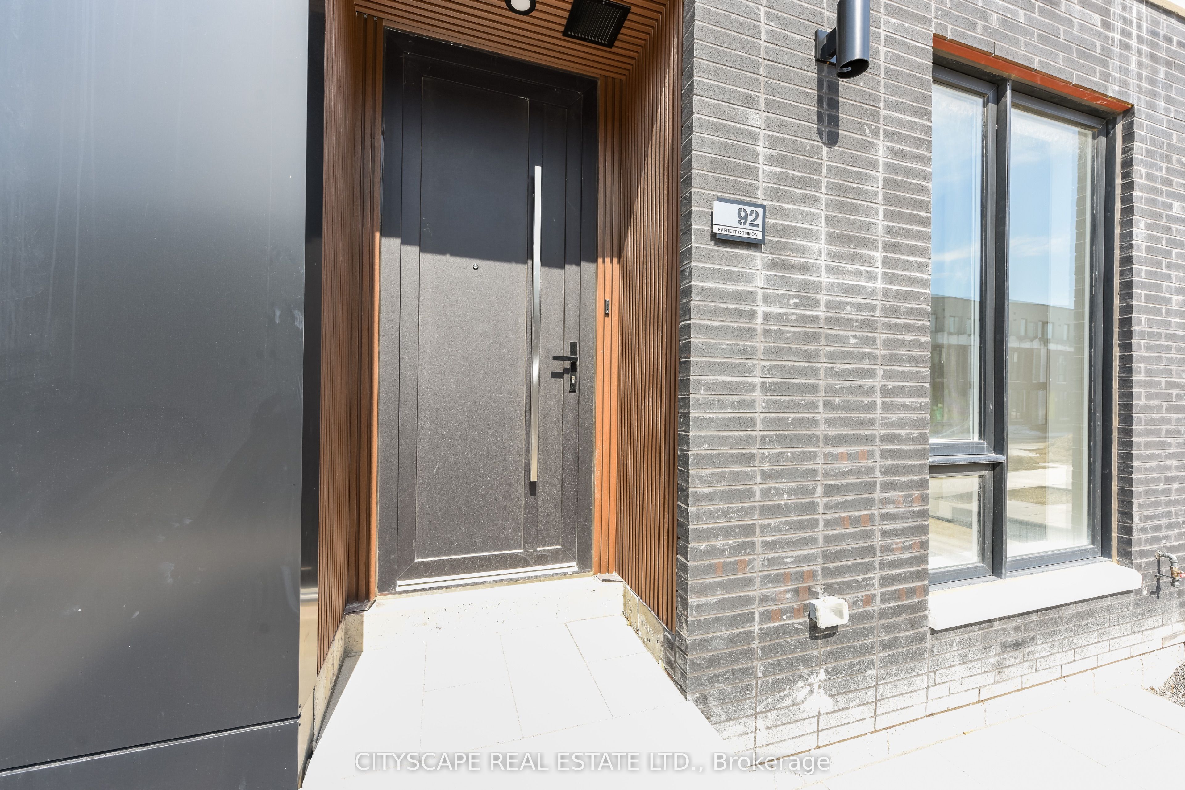 Unit 92 - 92 Everett Common, St. Catharines 5