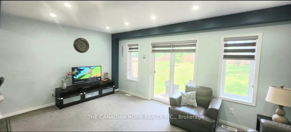 Unit 19 - 50 Pinnacle Drive, Kitchener 2