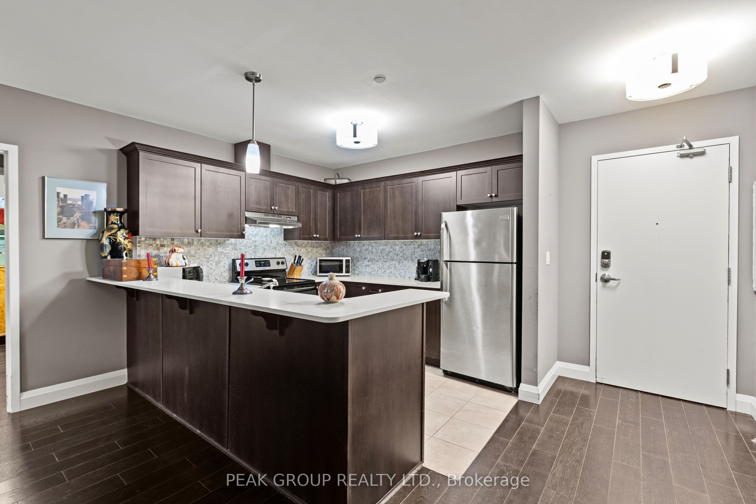 Unit 106 - 26 Wellington Street, St. Catharines 3