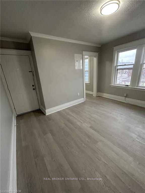 Unit 6 - 983 Main Street E, Hamilton 2