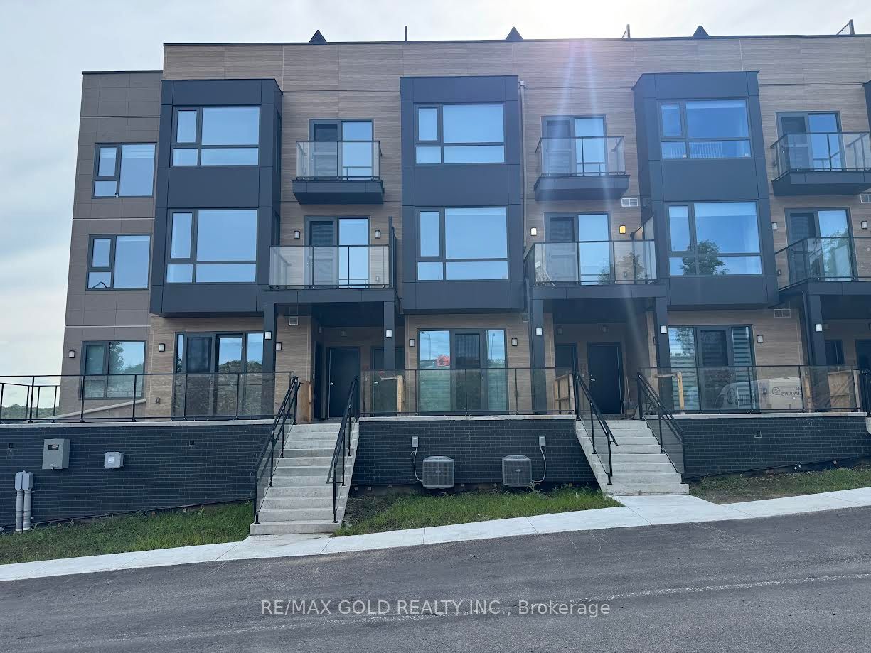 Unit 207 - 12 Suncrest Lane, Huntsville 2