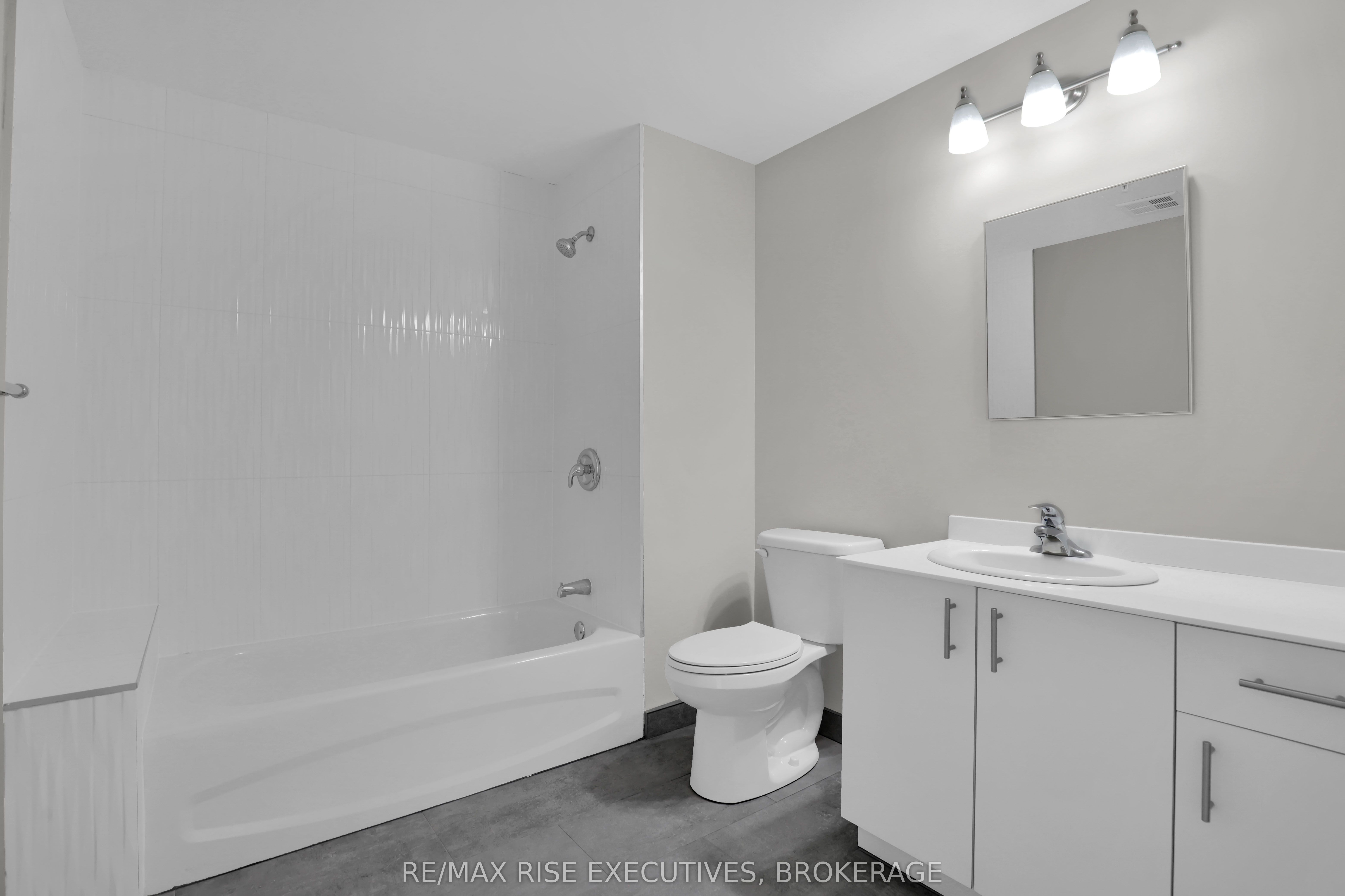 Unit 210 - 1080 Terra Verde Way, Kingston 5