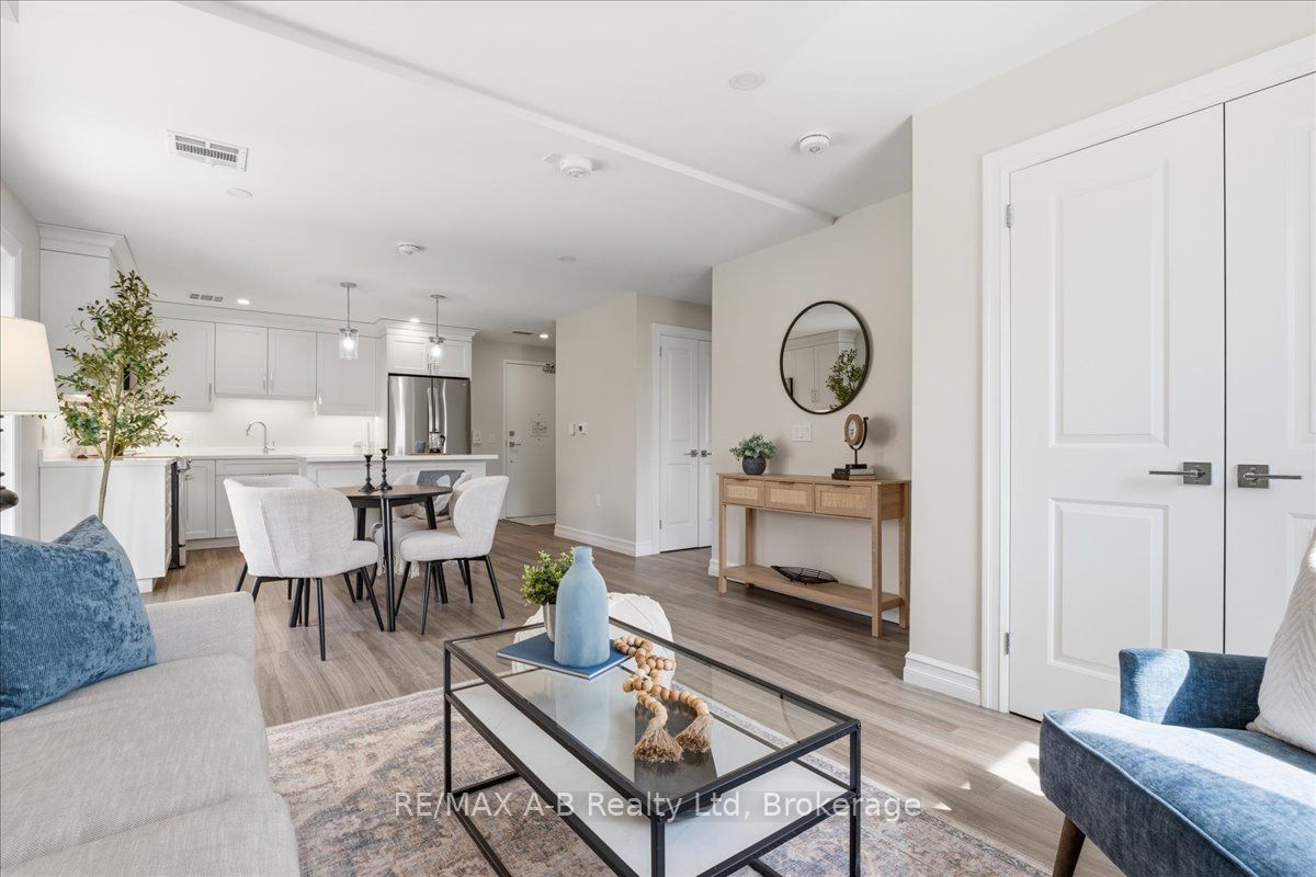 Unit 204 - 100 Gordon Street, Stratford 2