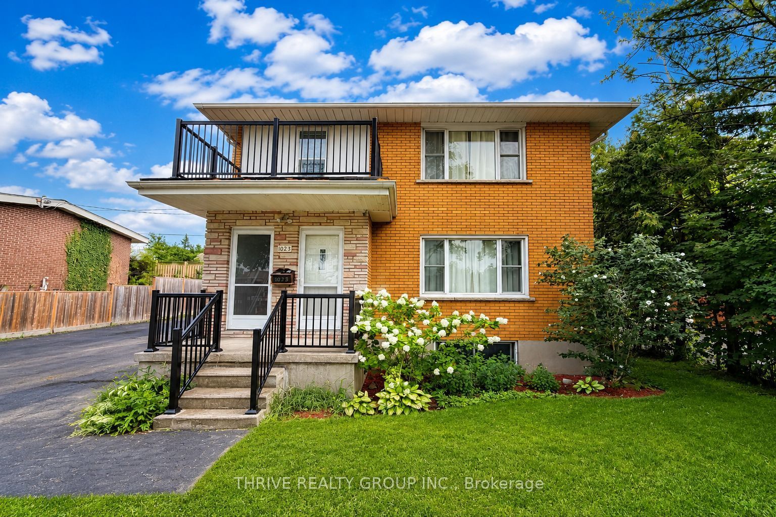 Unit Upper - 1023 Eagle Drive, London 2