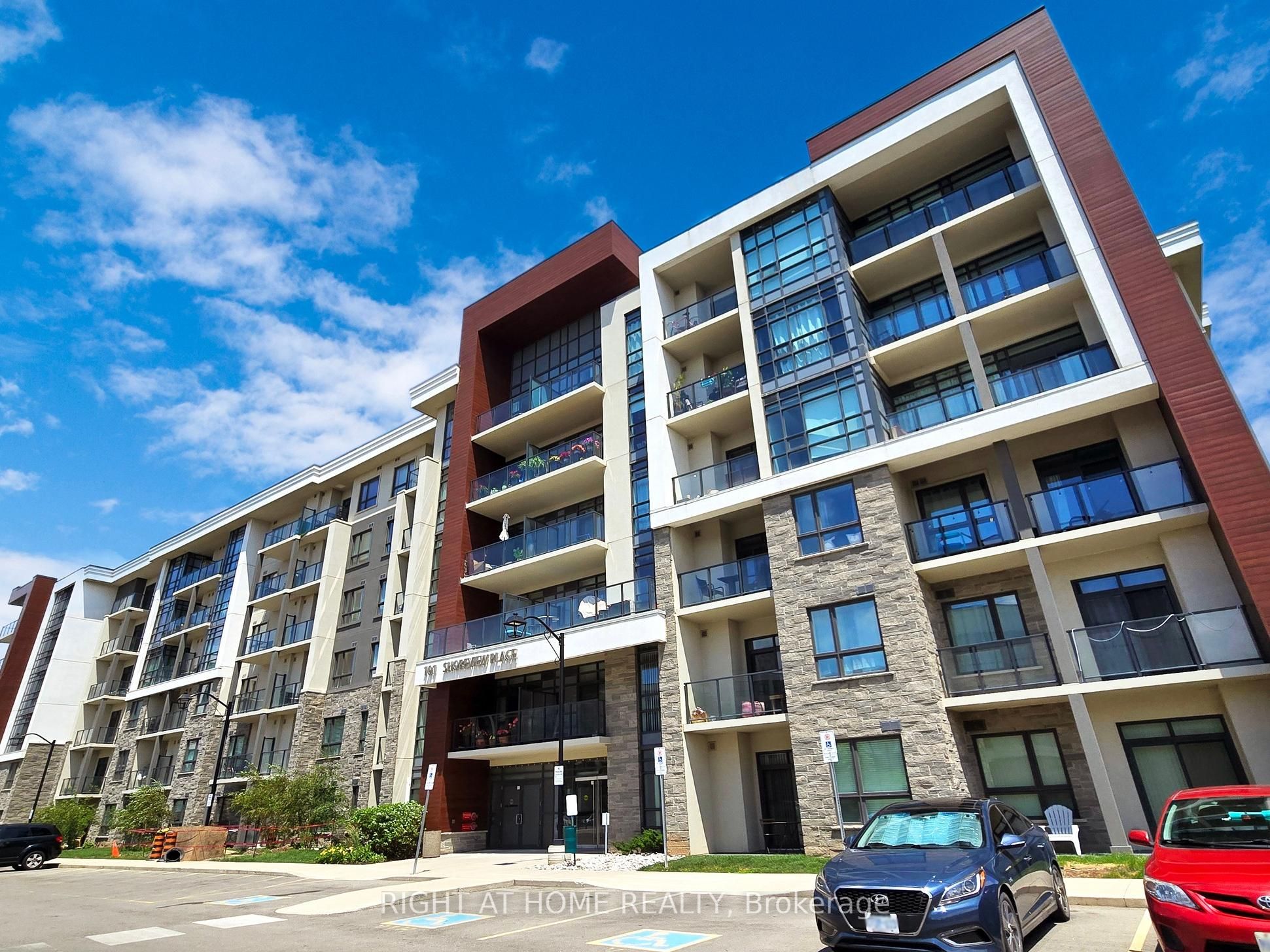 Unit 111 - 101 Shoreview Place, Stoney Creek 2