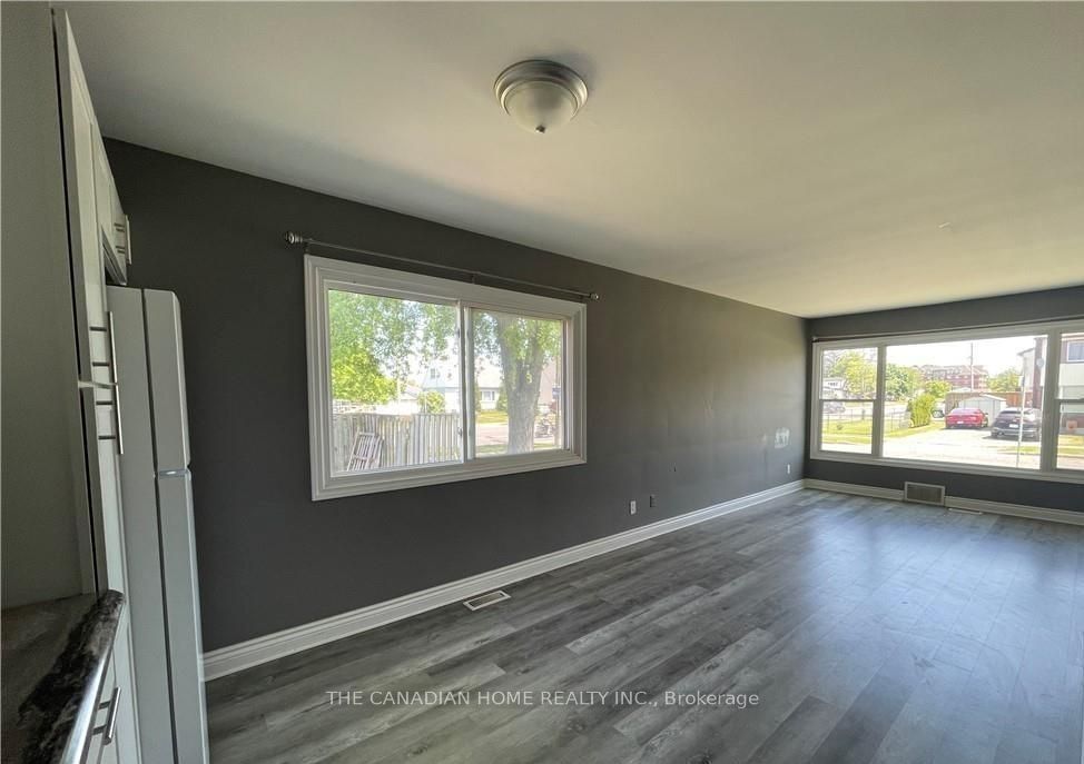 7267 Fern Ave Avenue, Niagara Falls 3