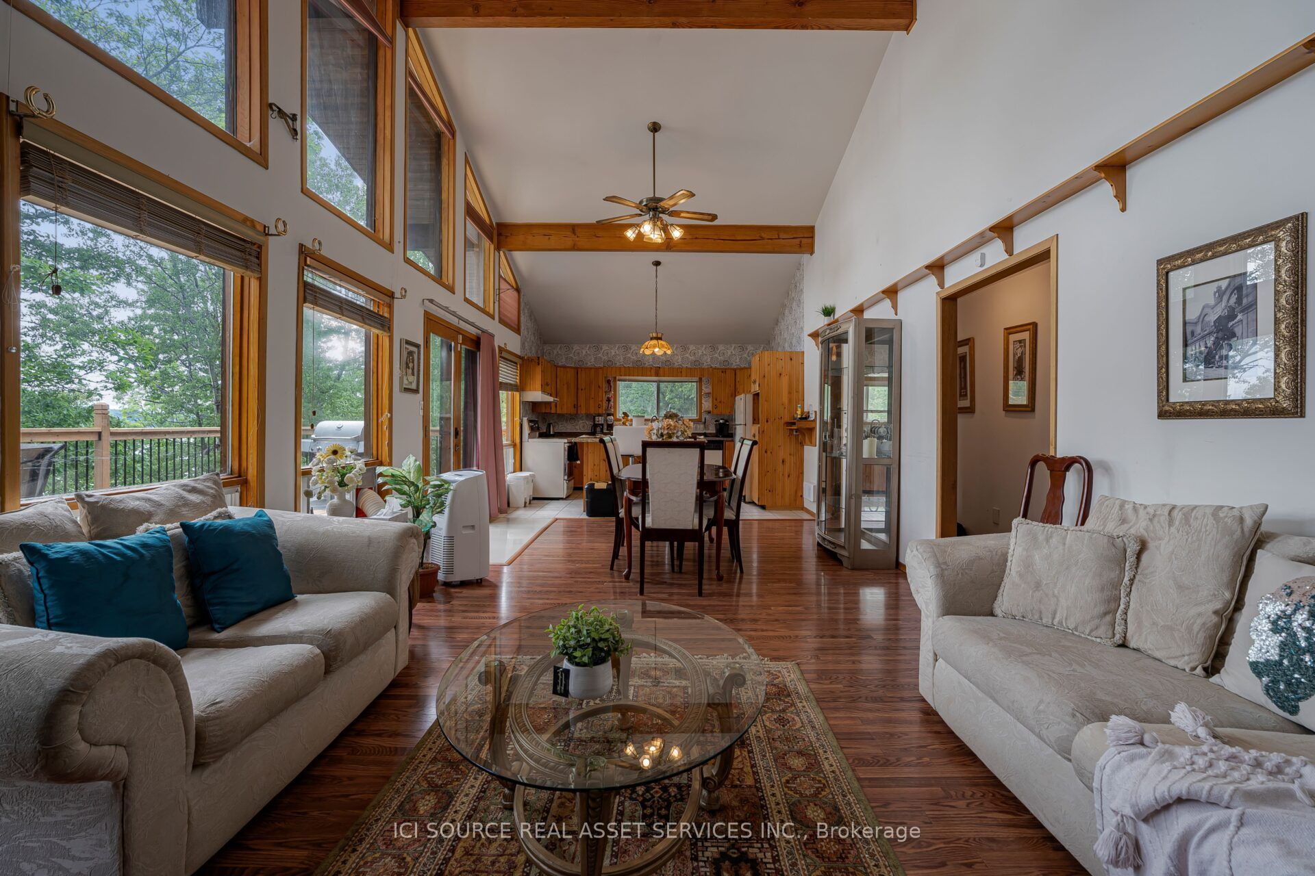 933 Ferguson Road, Armour 2