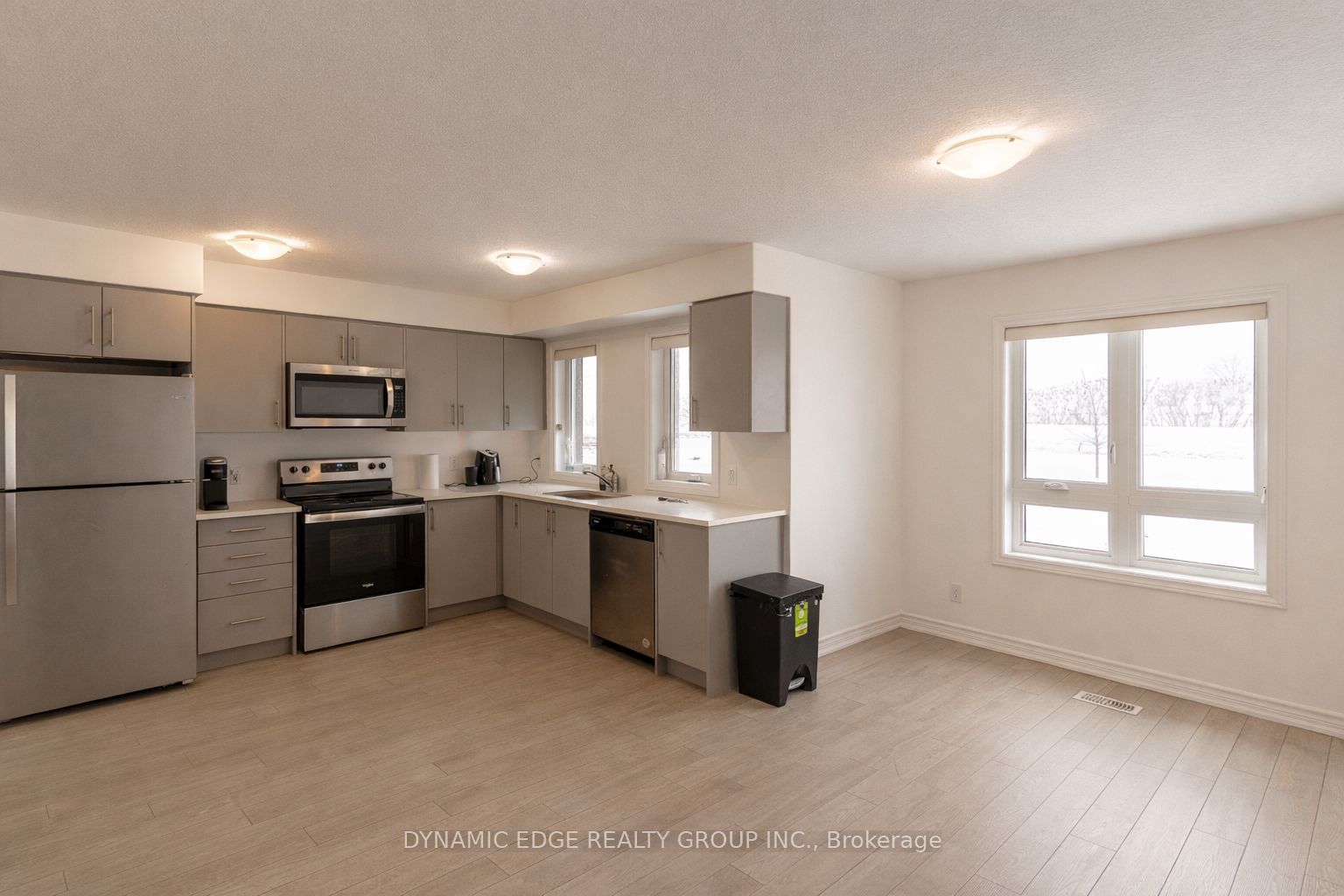 Unit 25 - 235 Chapel Hill Drive, Kitchener 5