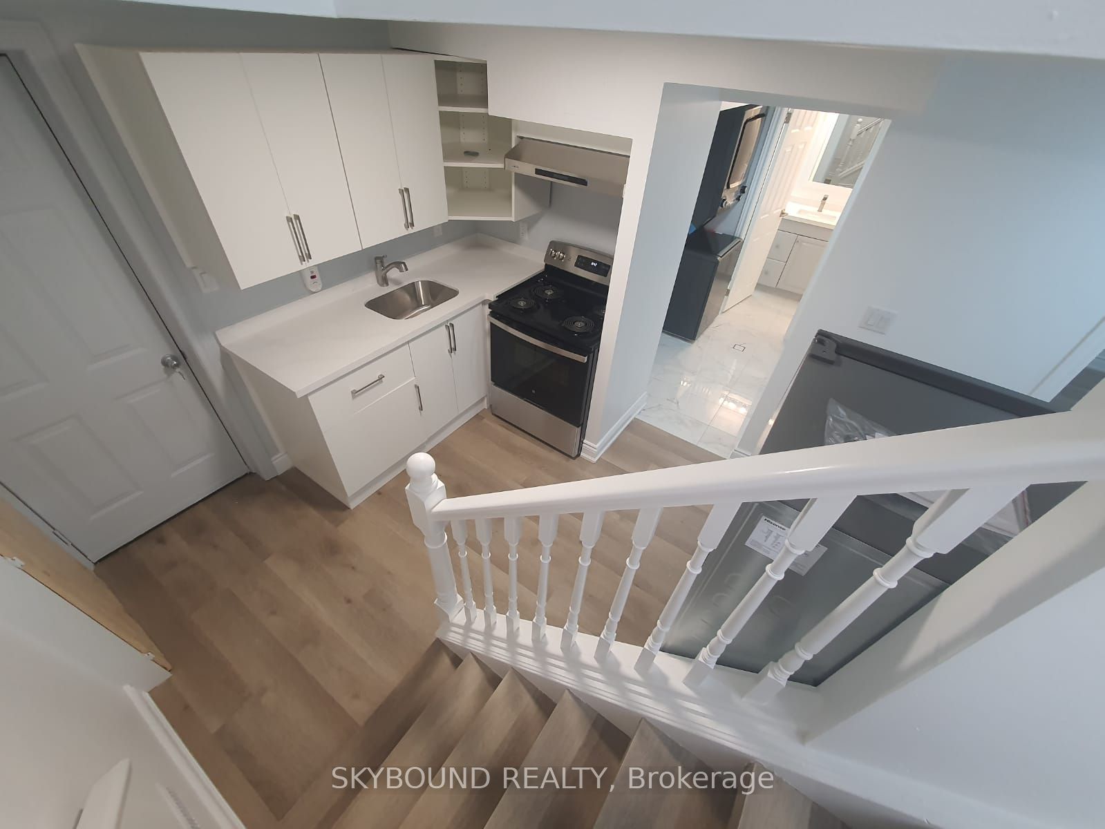 Unit Bsmt - 1830 Gough Avenue, London 3