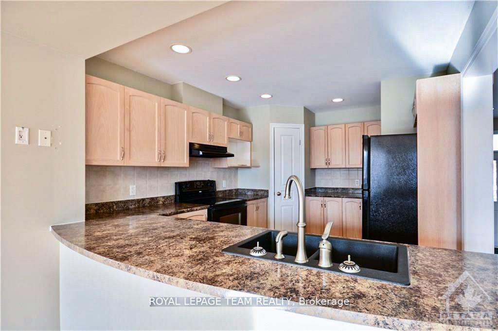 234 Tandalee Crescent, Kanata 4