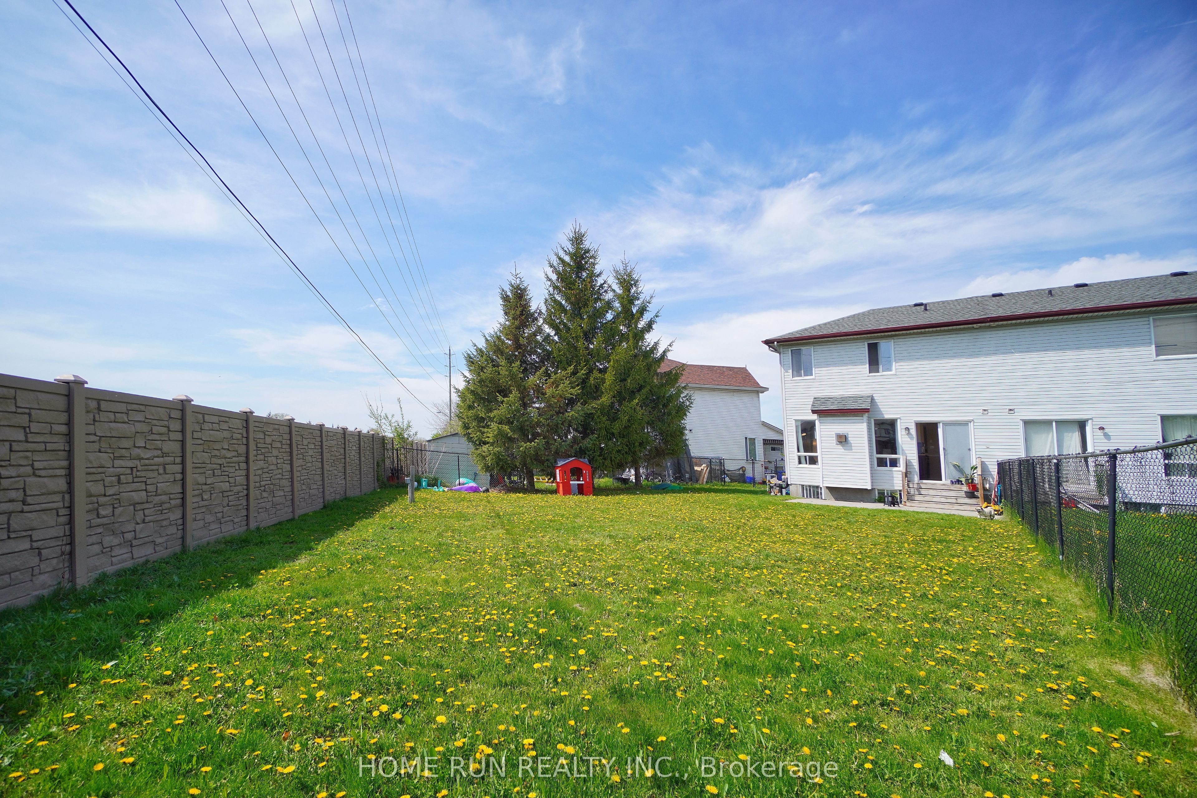 40 CRAMPTON Drive, Carleton Place 4