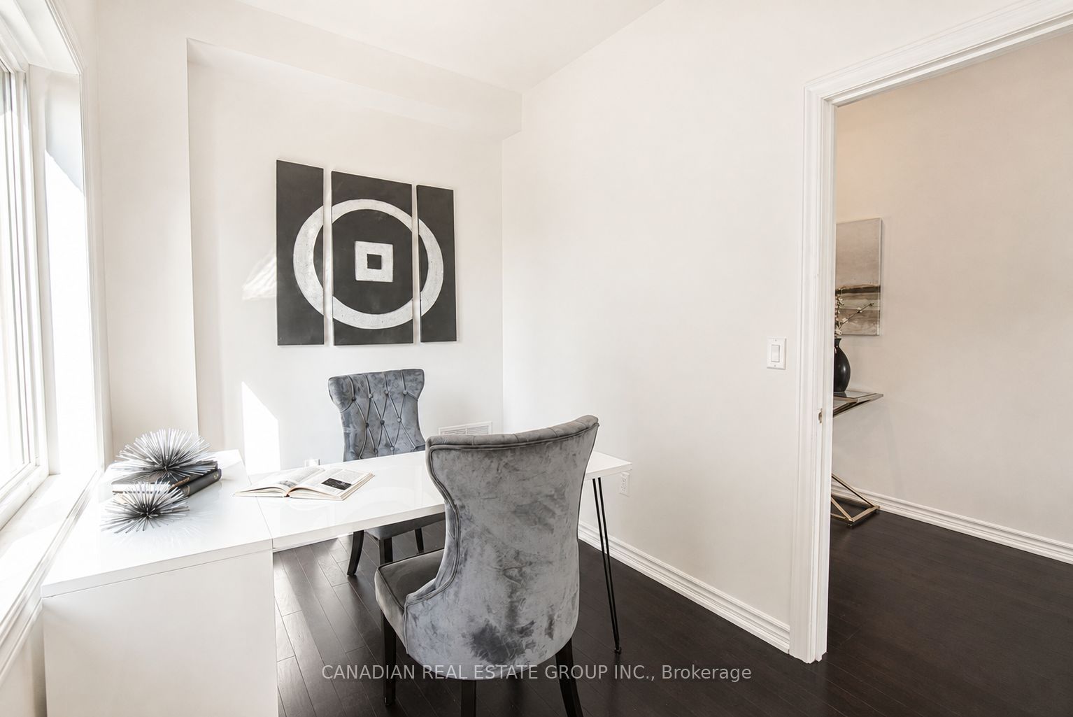 442 Vandusen Avenue, Southgate 5