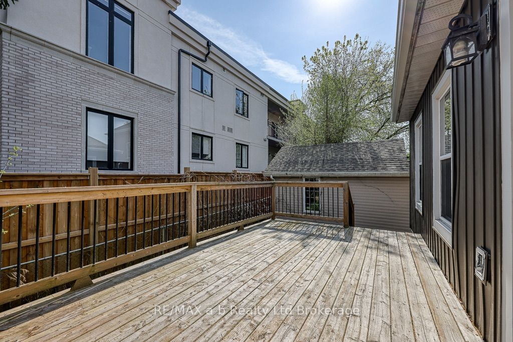 510 King Street, Woodstock 3