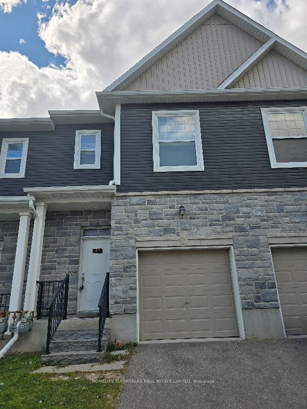Unit 2A - 439 Athlone Avenue, Woodstock 1