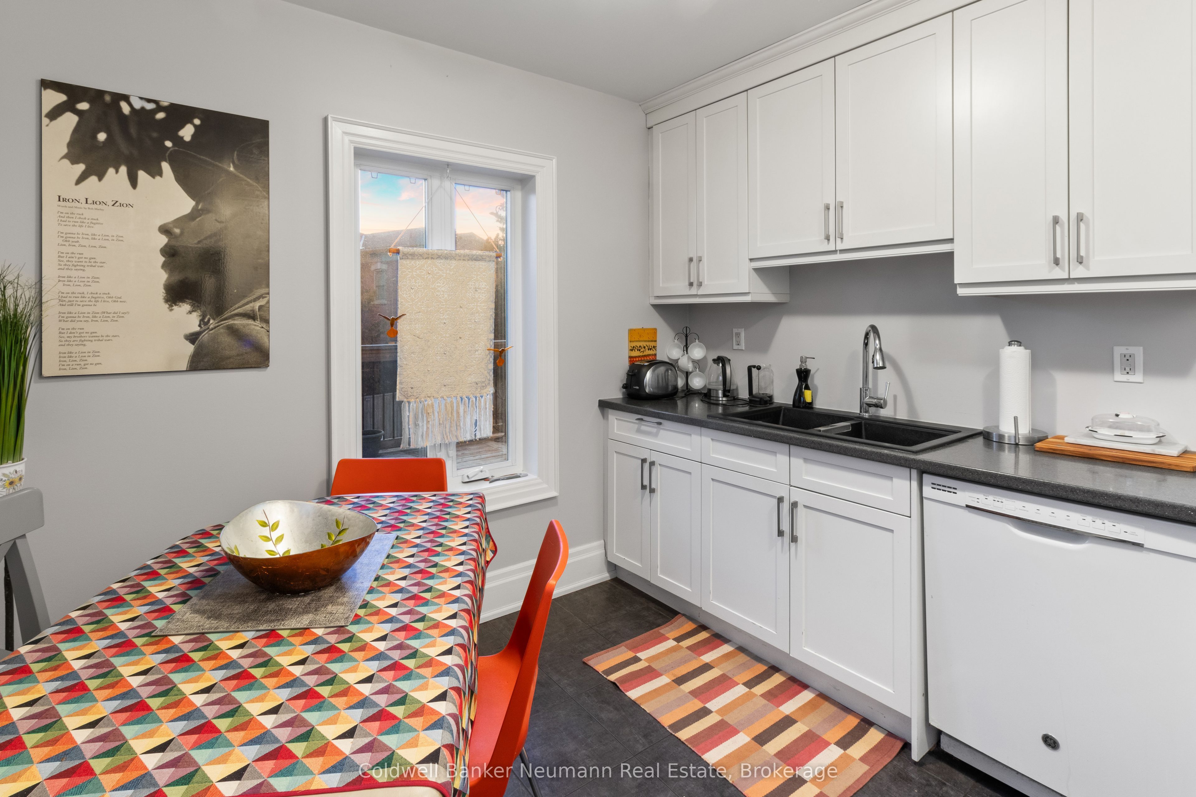 Unit A - 54 YARMOUTH Street, Guelph 1
