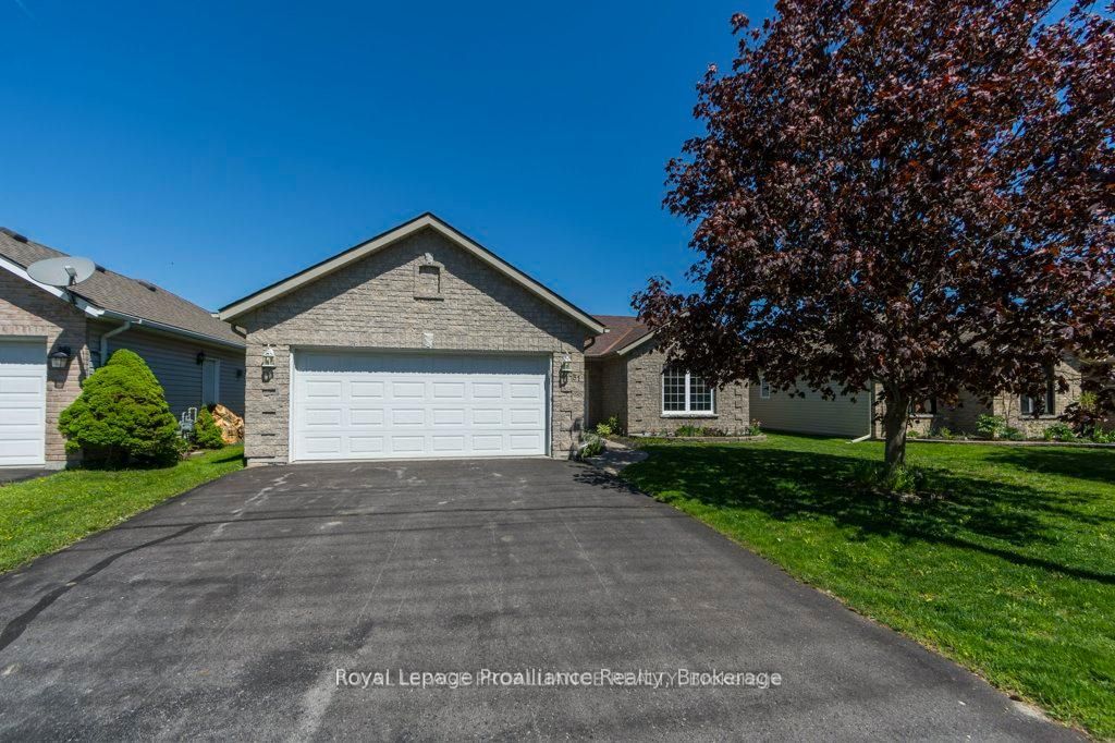 51 Applewood Drive, Brighton 4