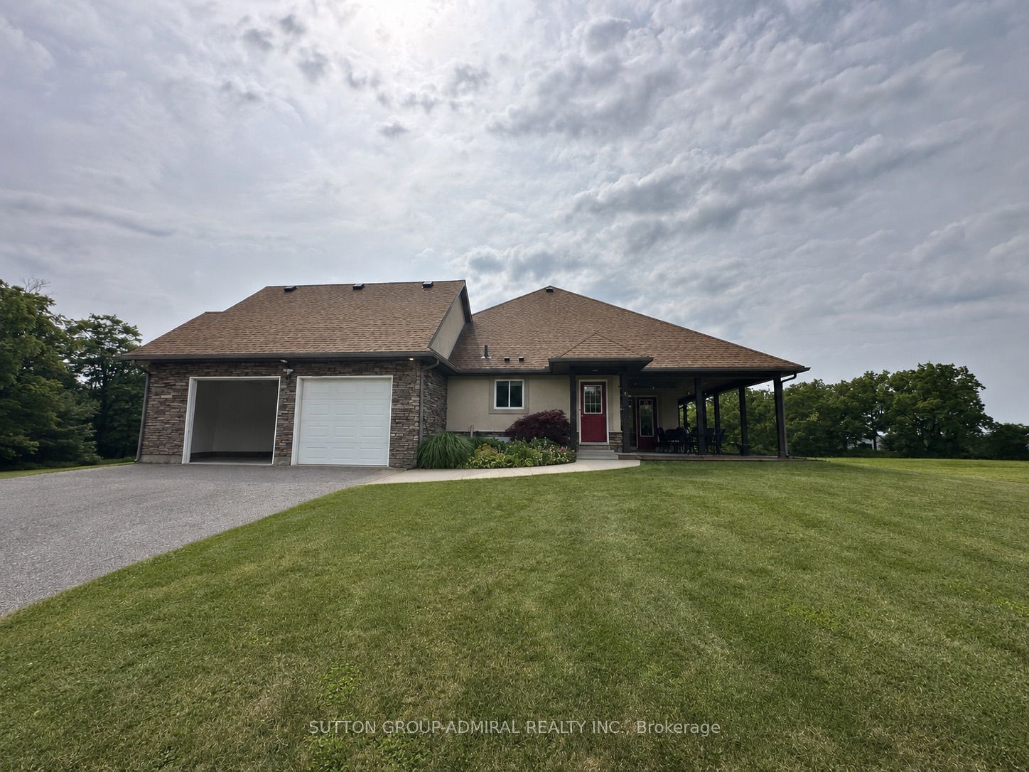 2700 Bridge Street, Fort Erie 3