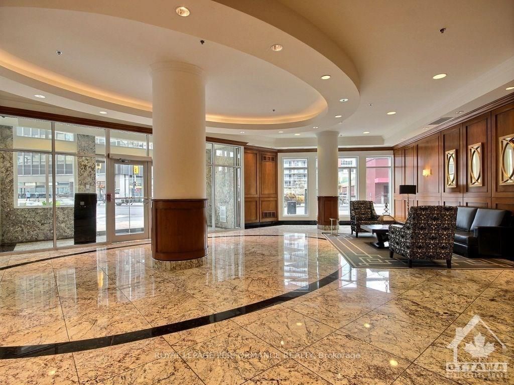 Unit 202 - 242 RIDEAU Street, Ottawa 2