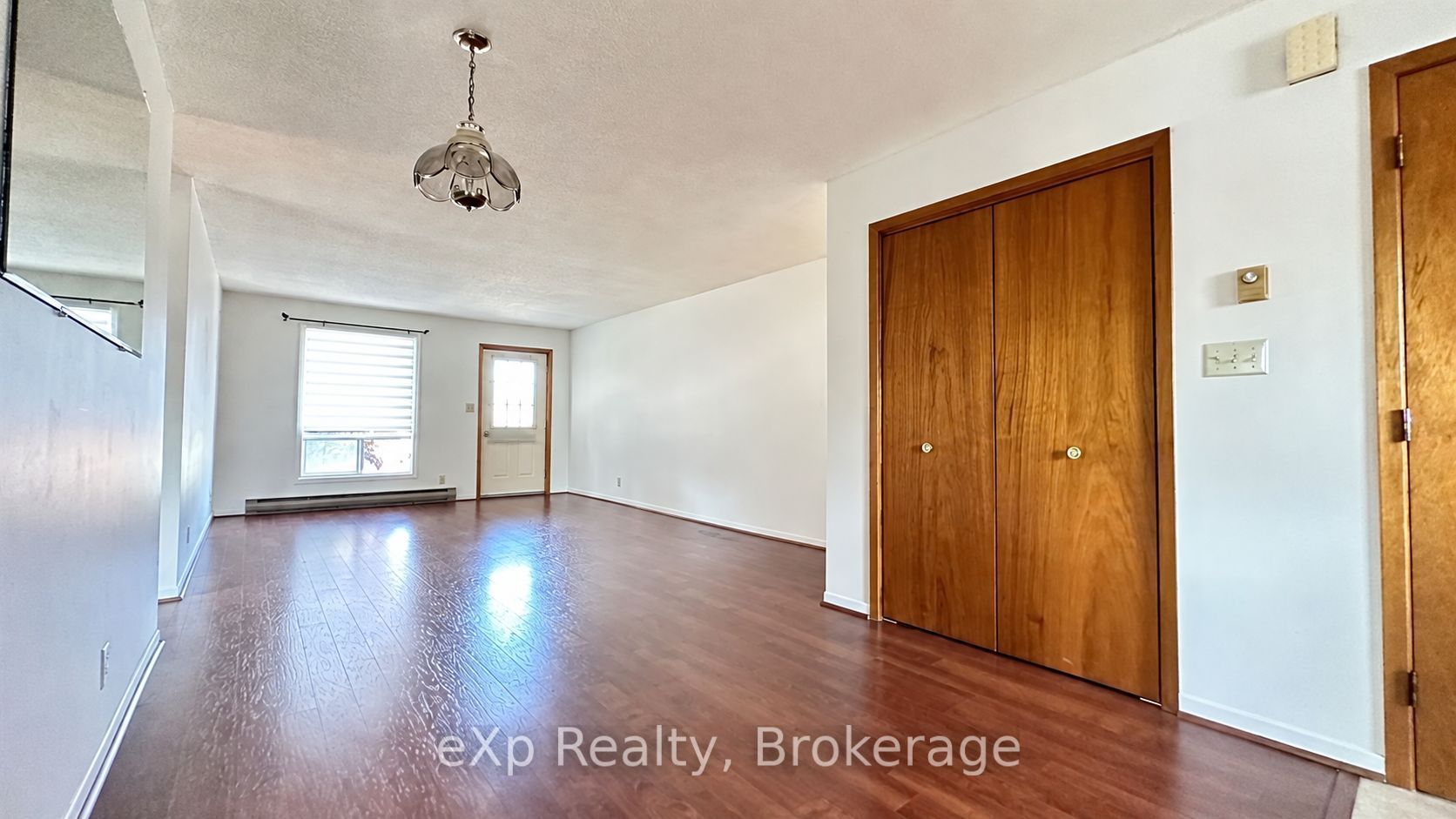 Unit Unit 1 - 91 Herman Street, Quinte West 2