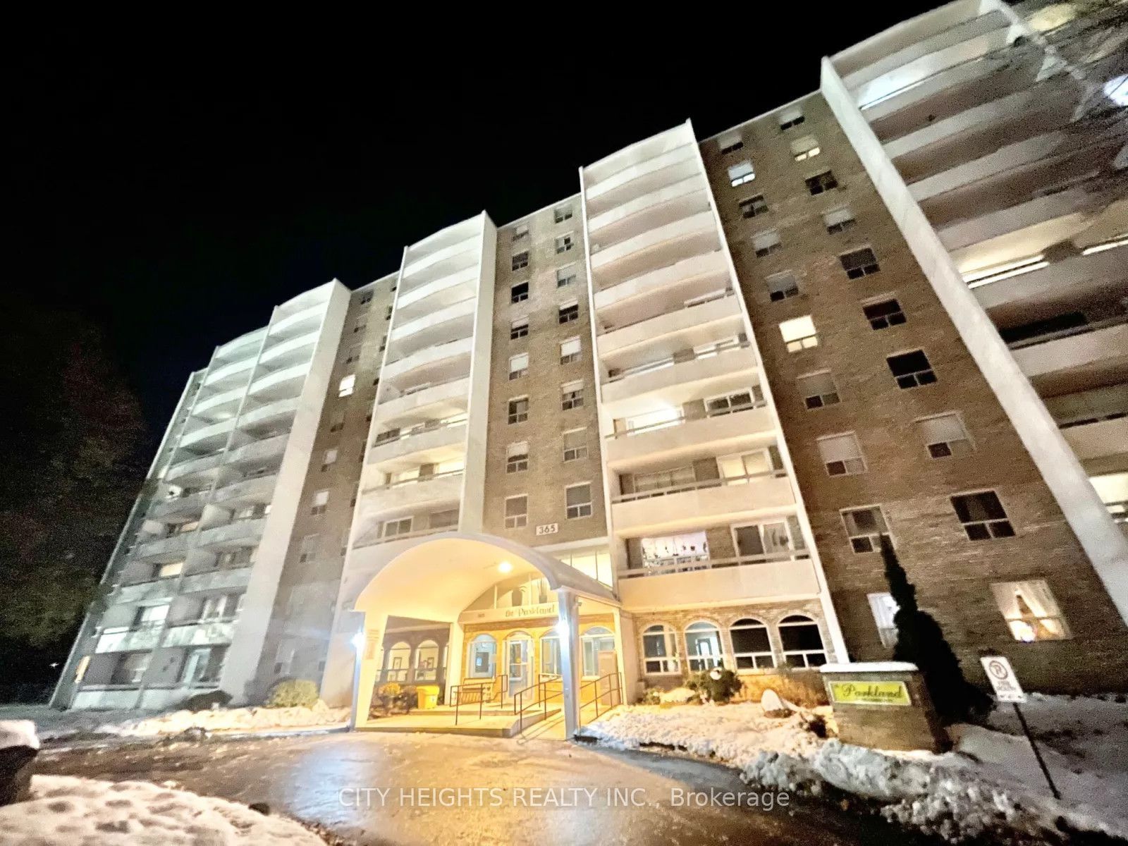 Unit 206 - 365 Geneva Street, St. Catharines 2