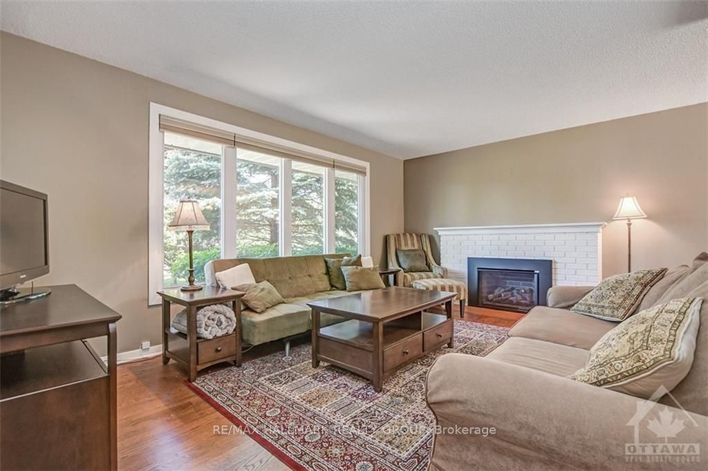 2678 Ulster Crescent, Ottawa 5