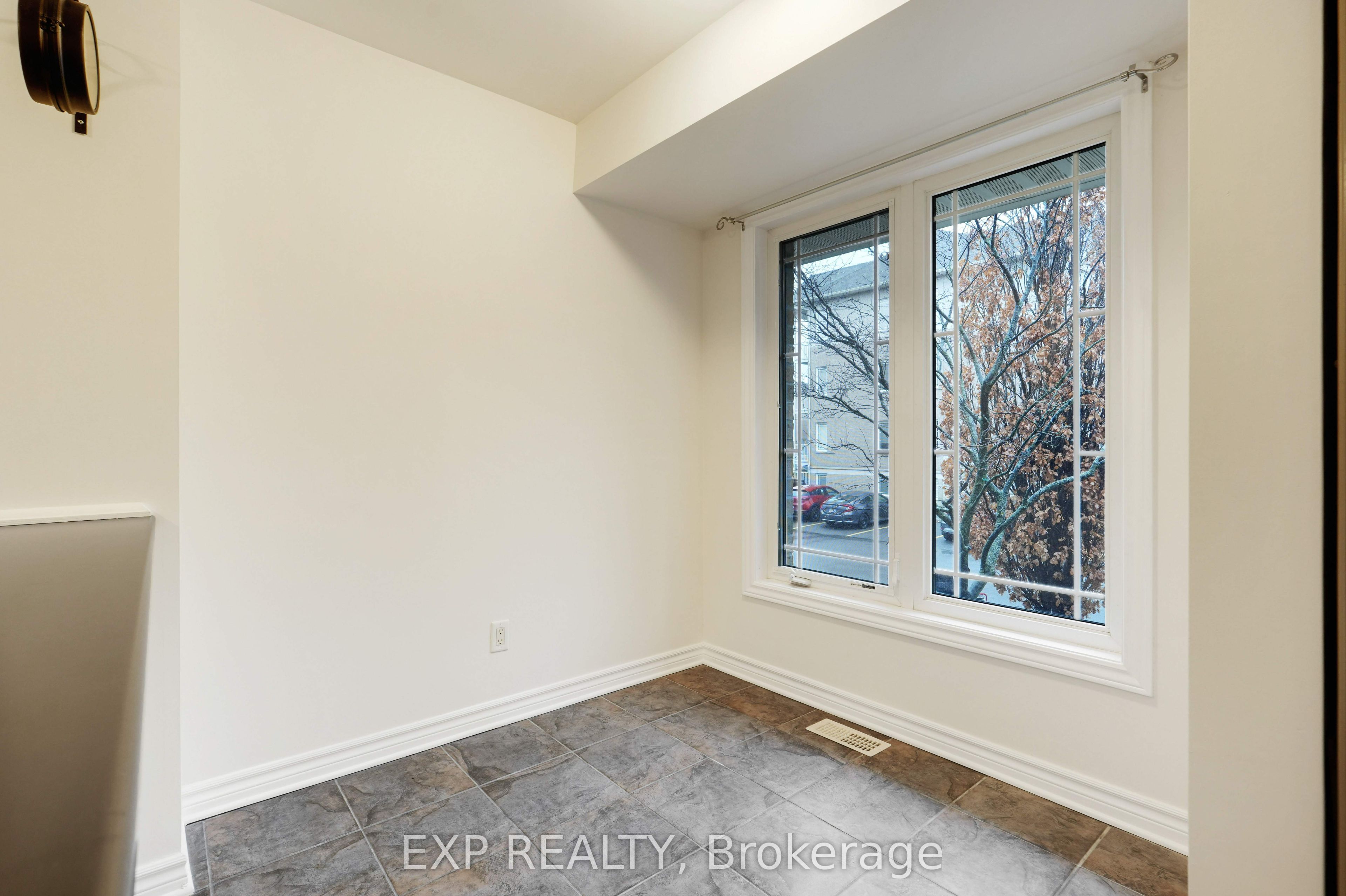 Unit 14 - 201 Paseo Private, Nepean 5