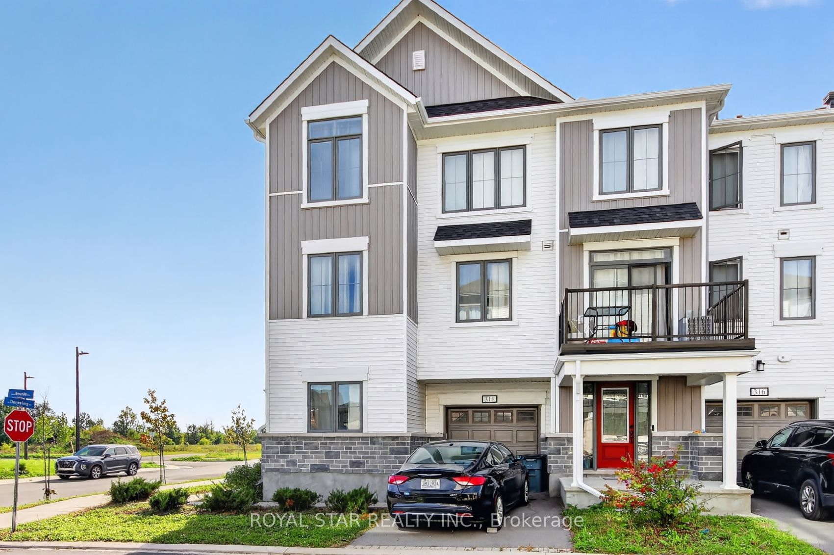 318 Ilmenite Private, Nepean 3